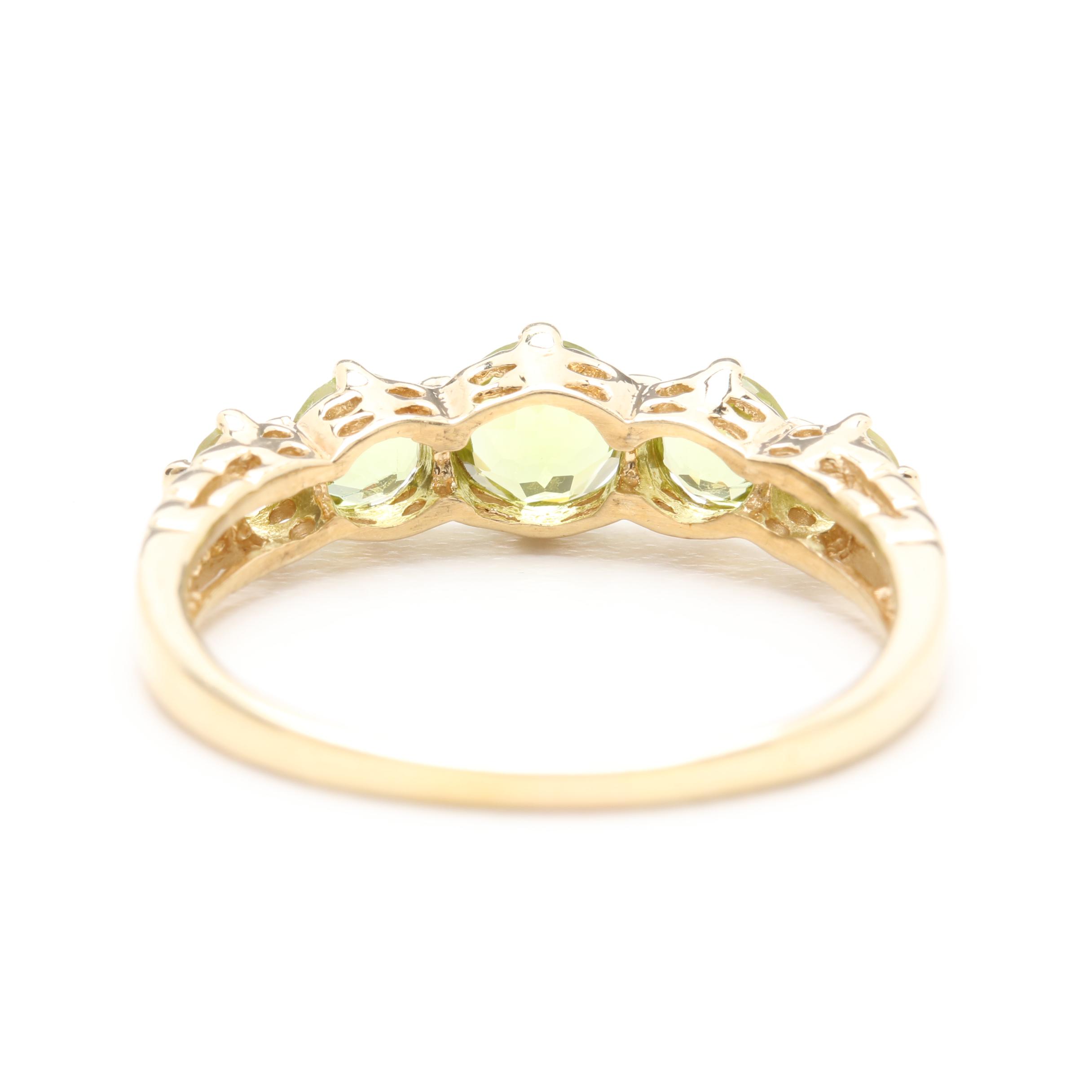 10K Yellow Gold Peridot Ring