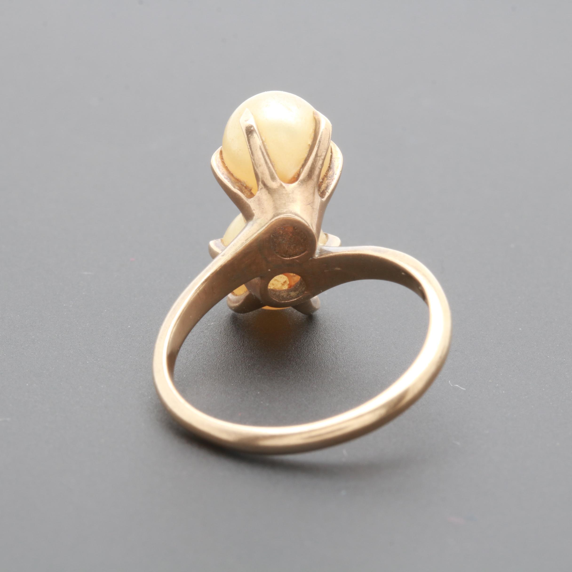 10K Yellow Gold Imitation Pearl Ring