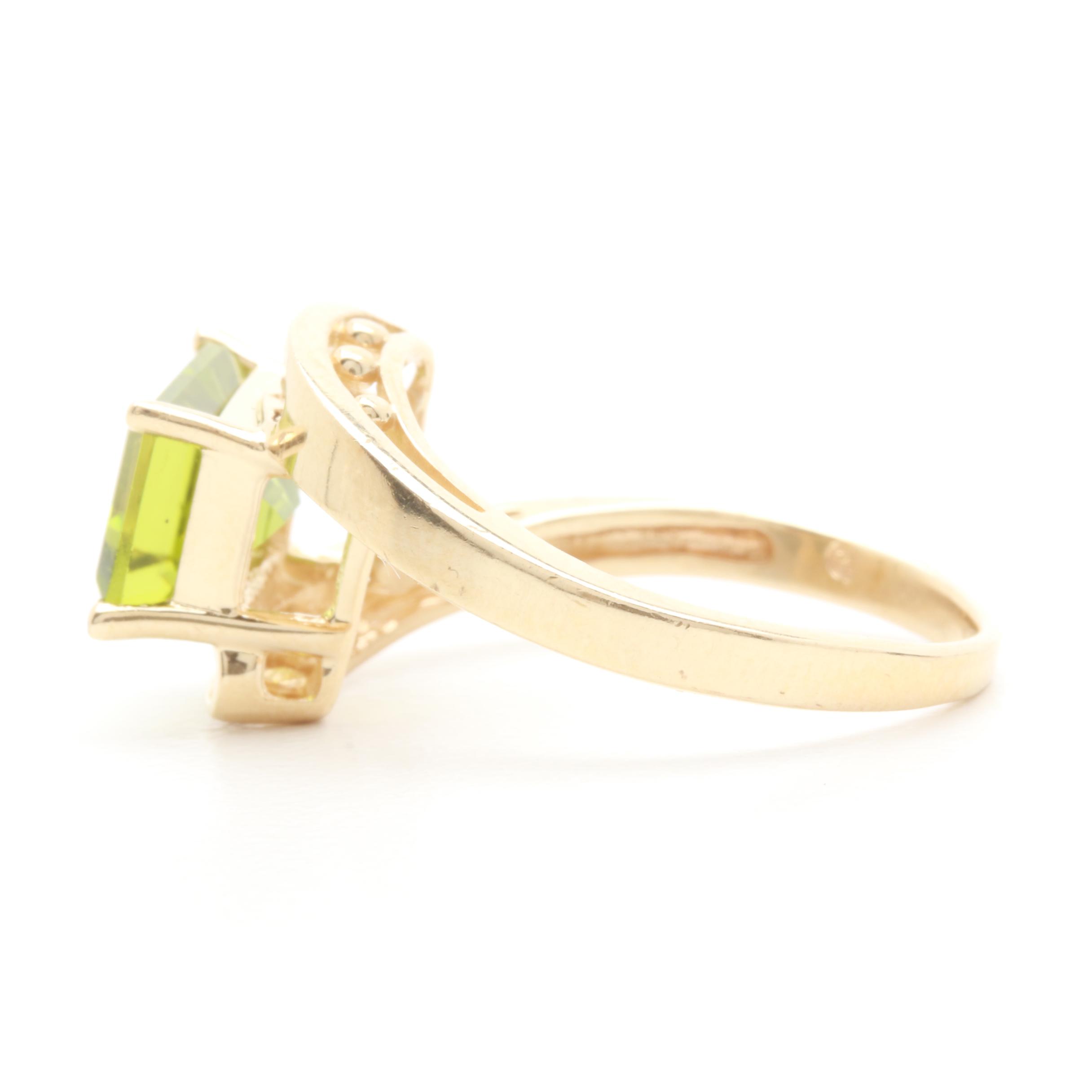 14K Yellow Gold Peridot and Diamond Ring
