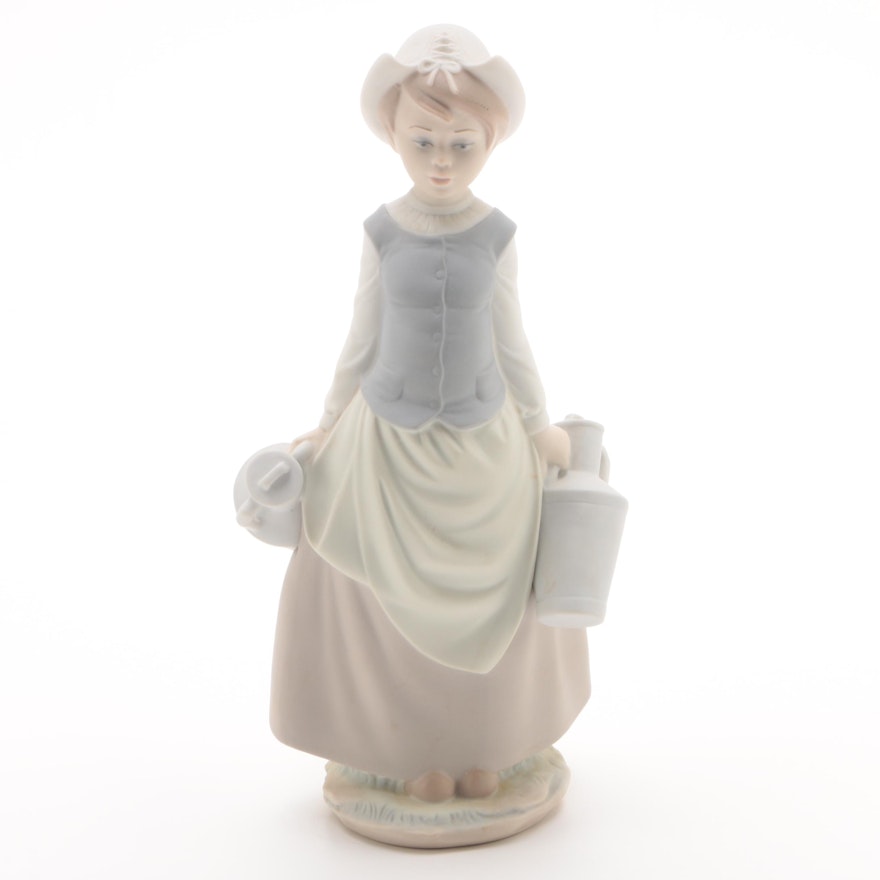 Vintage Lladró "Milkmaid" Matte Porcelain Figurine