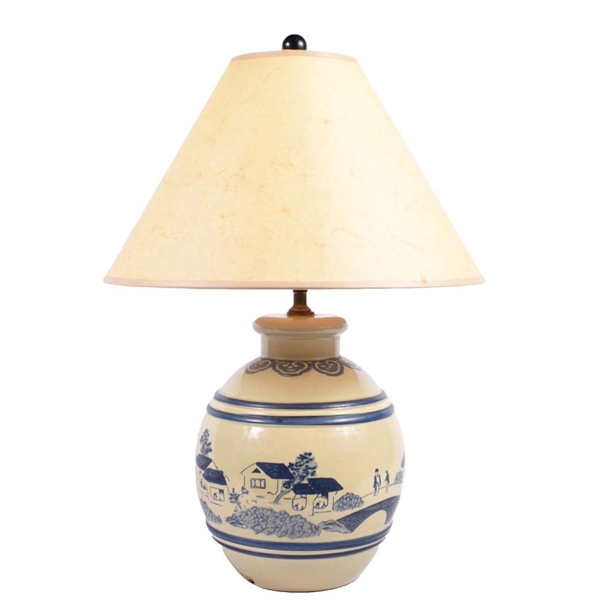 Vintage Chinoiserie Ceramic Table Lamp