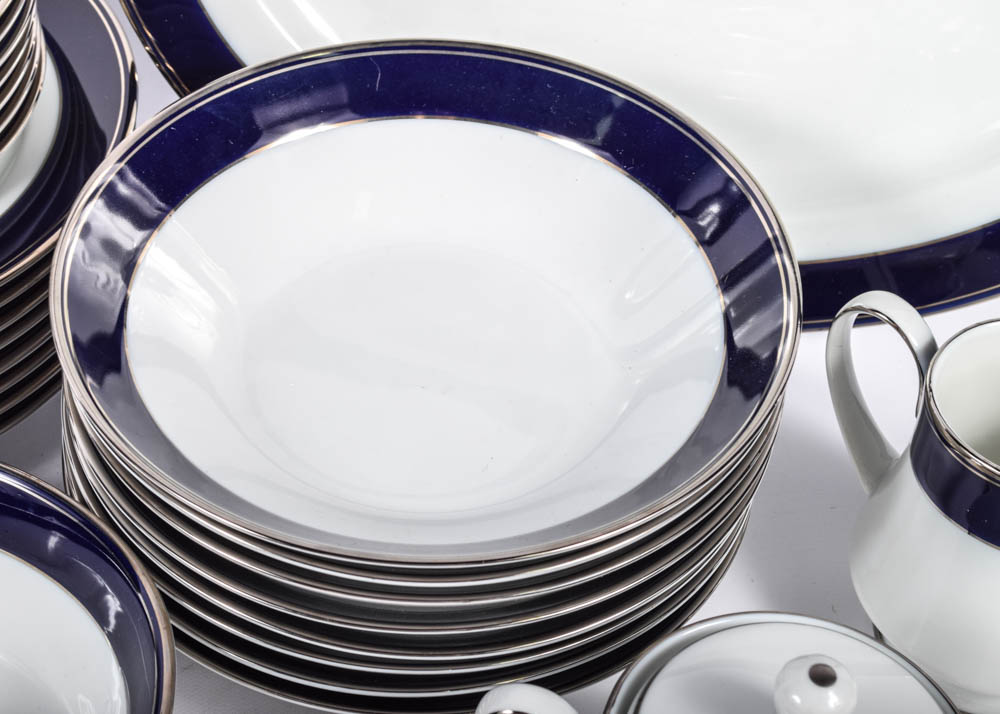 Legacy by Noritake "Amsterdam" Dinnerware