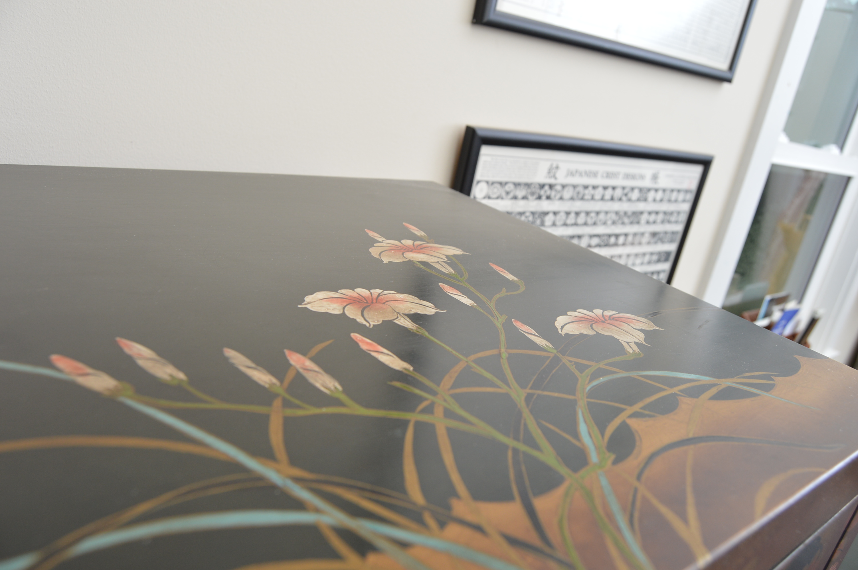 Vintage Japanese Lacquerware Cabinet