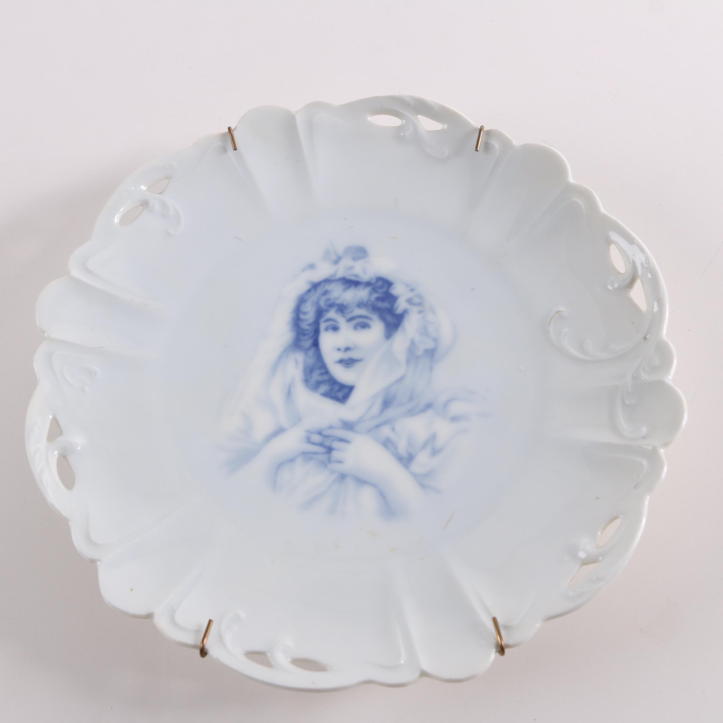 Antique Rosenthal "Lion D'or" Porcelain Portrait Cabinet Plate c.1898-1906