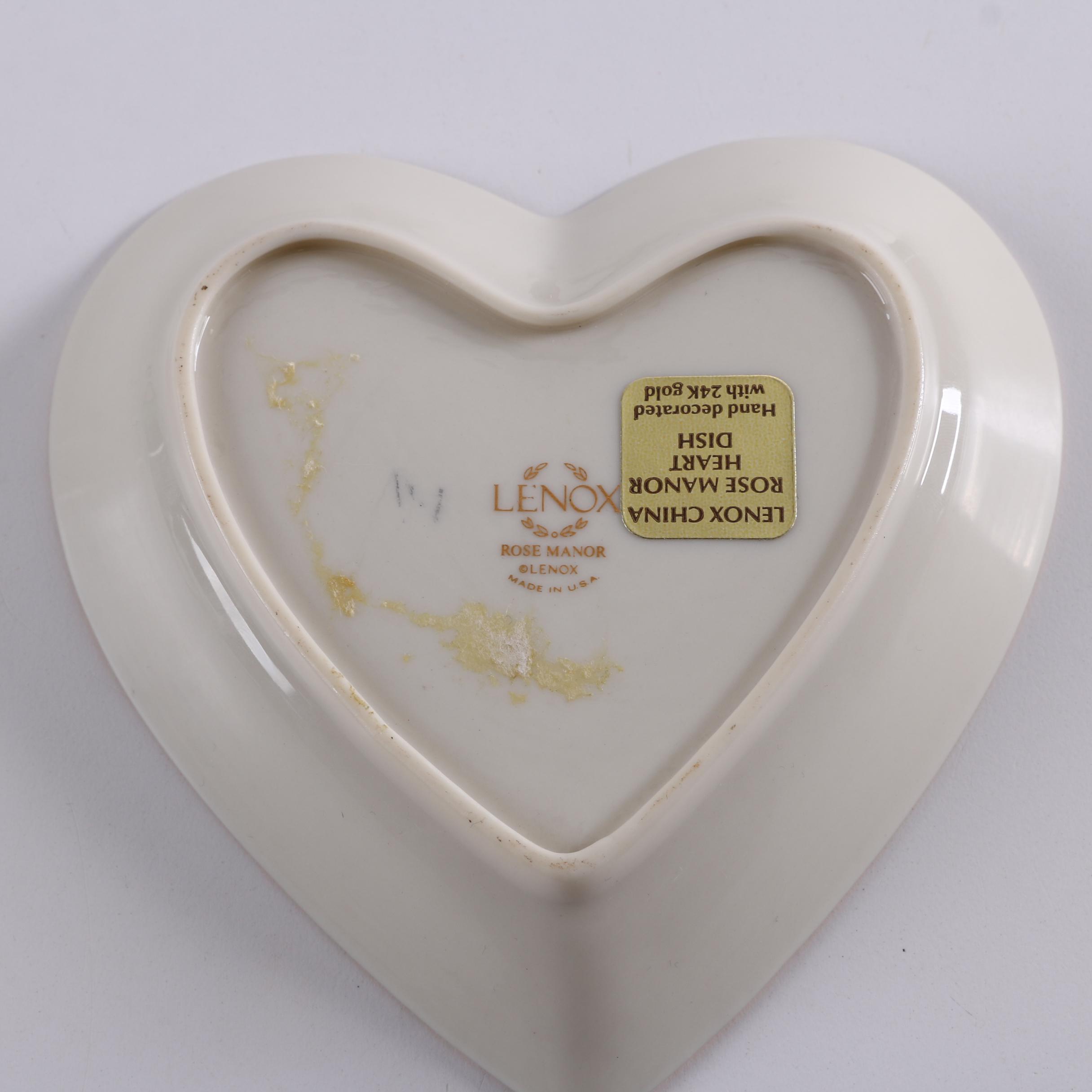 Lenox "Georgian Collection" Clock with "Rose Manor" and "Wedding Promises" Trays