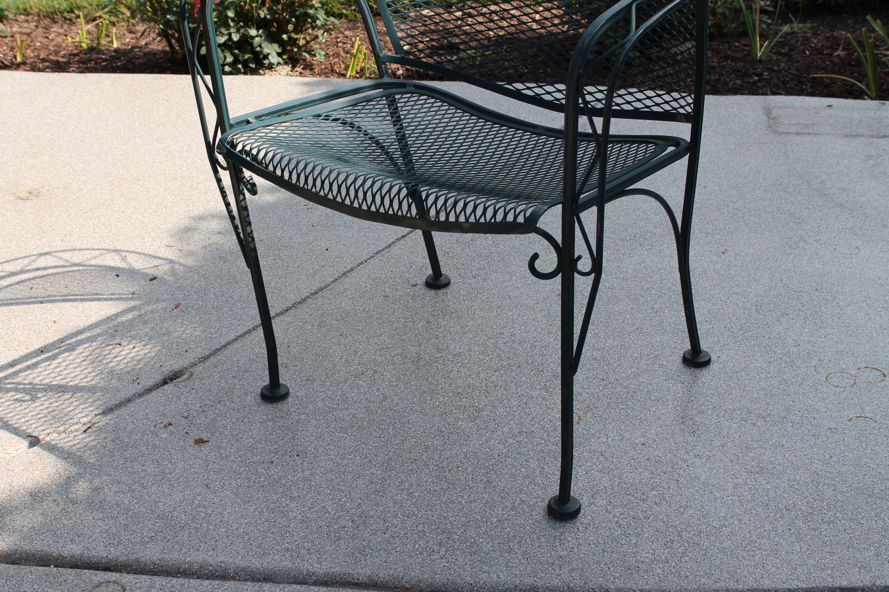 Bent Metal Patio Table and Chairs with Umbrella