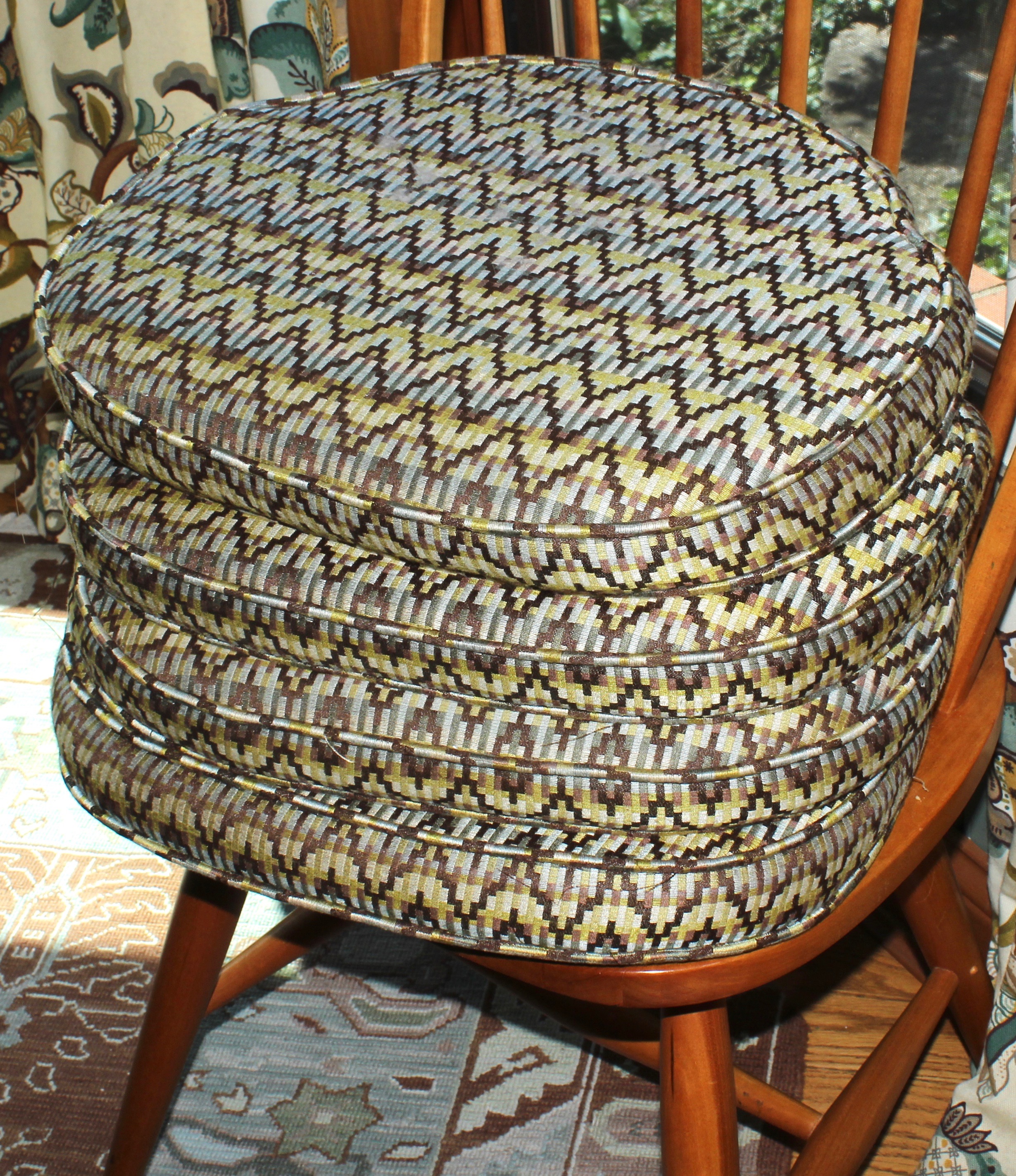 Stickley Round Dining Table with Six Windsor Chairs