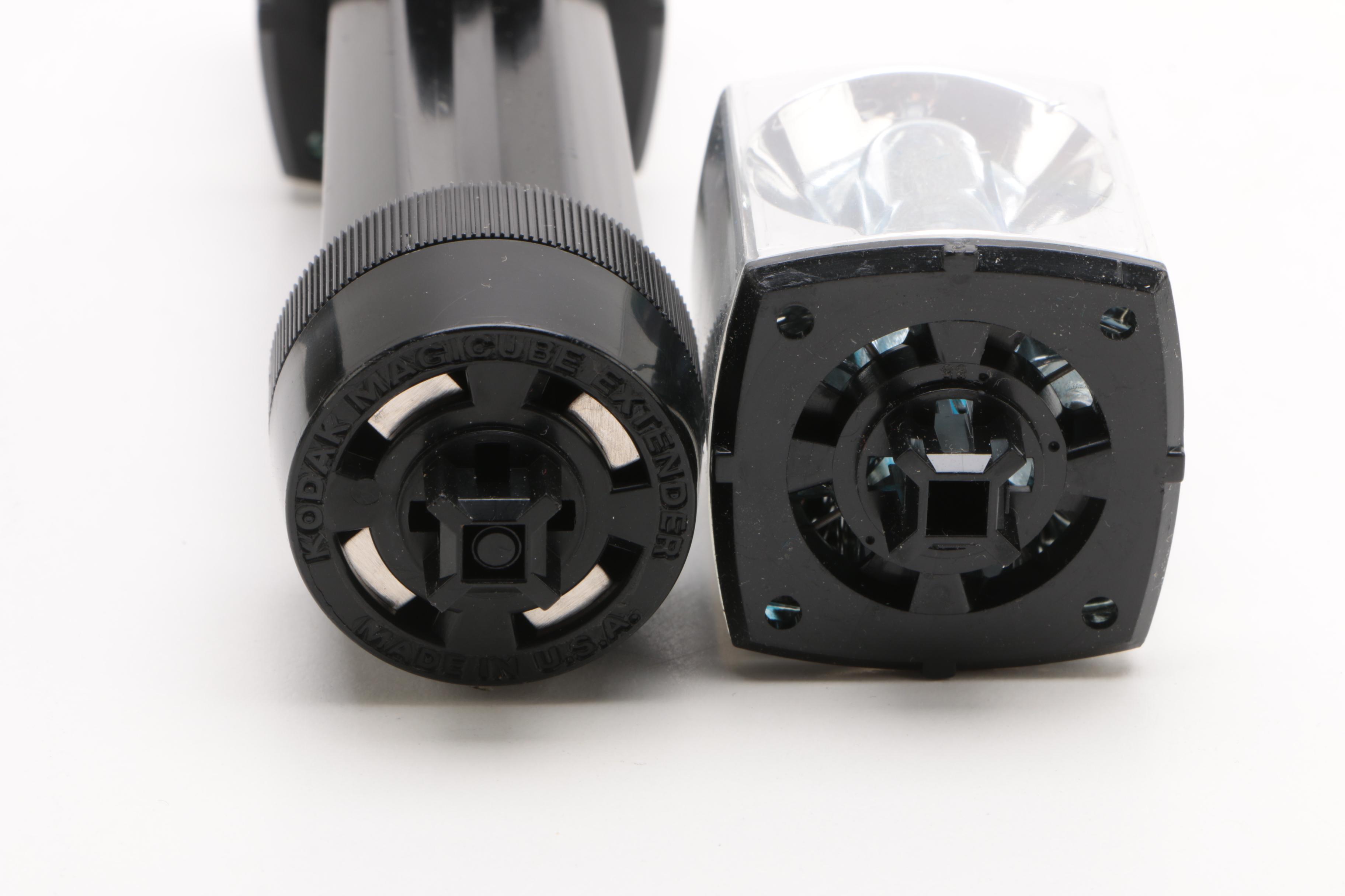 Vintage Kodak Pocket Instamatic 20 Camera with Case and Blue Dot Flash Cubes