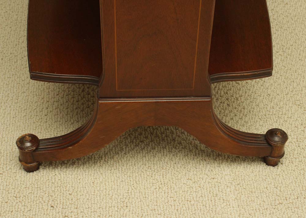 Heritage Henredon Mahogany Leather Top Side Table