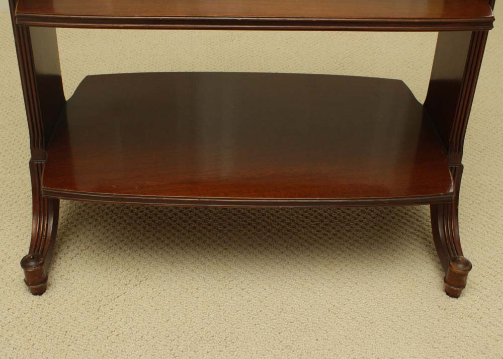 Heritage Henredon Mahogany Leather Top Side Table