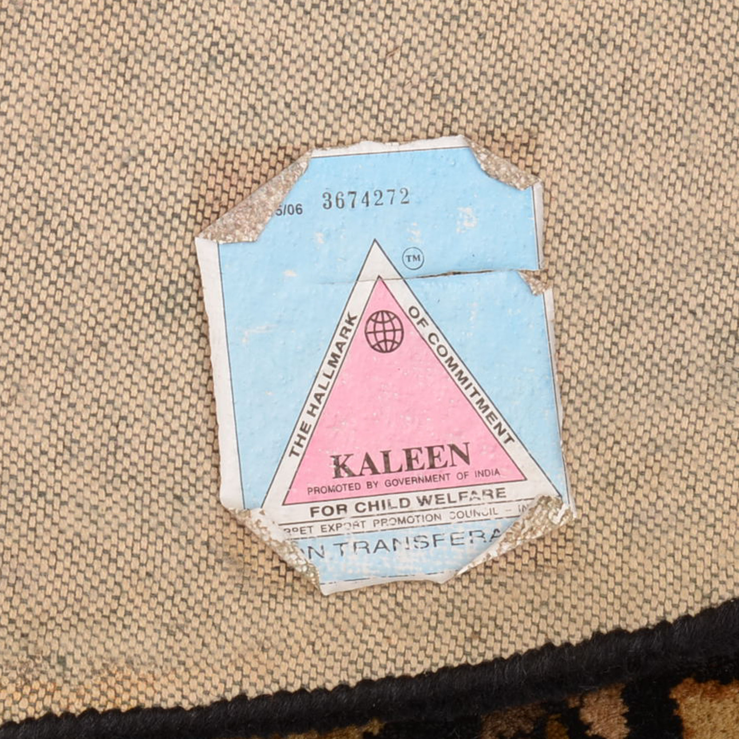 Tufted Indian "Polonaise" Round Area Rug by Capel