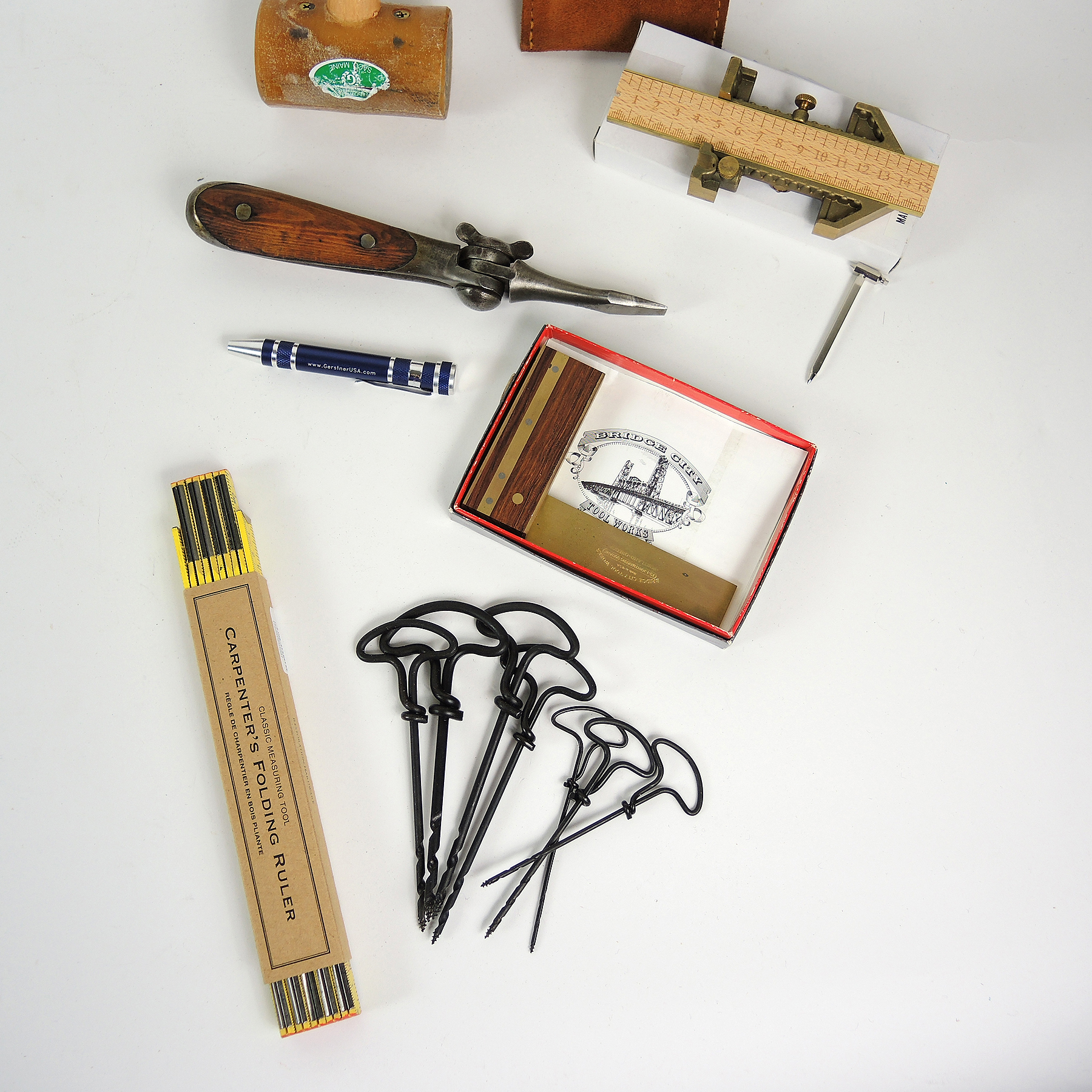 Gerstner Tool Chest with Vintage and New Woodworking Tools