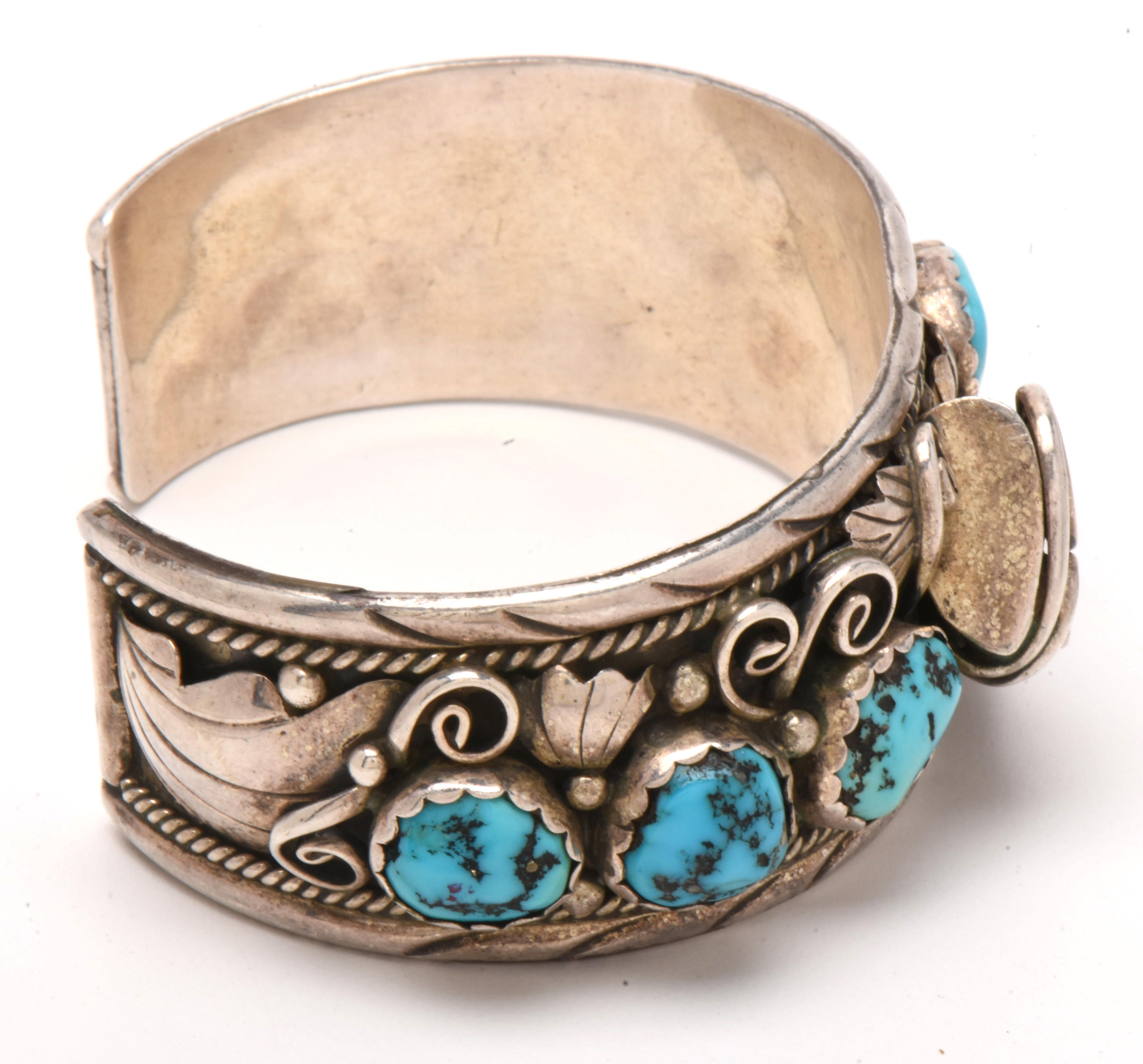 Navajo Diné M. Tsosie Sterling Silver Turquoise and Black Bear Claw Bracelet