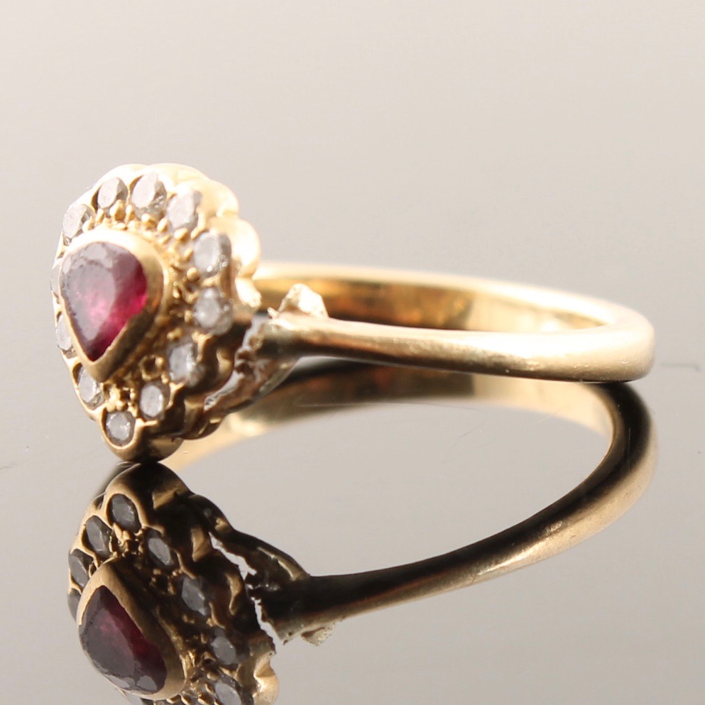 14K Gold, Diamond, and Ruby Ring