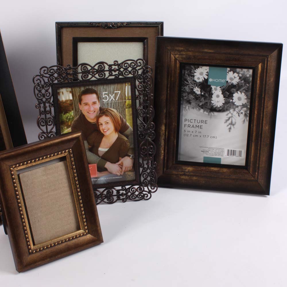 Contemporary Picture Frame Collection