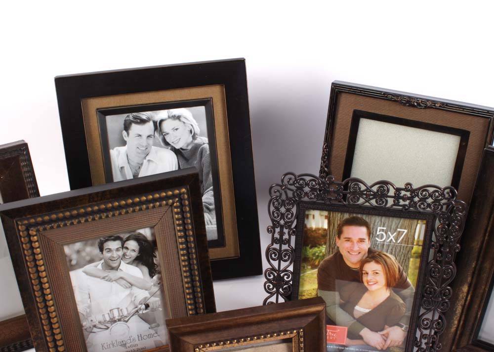 Contemporary Picture Frame Collection
