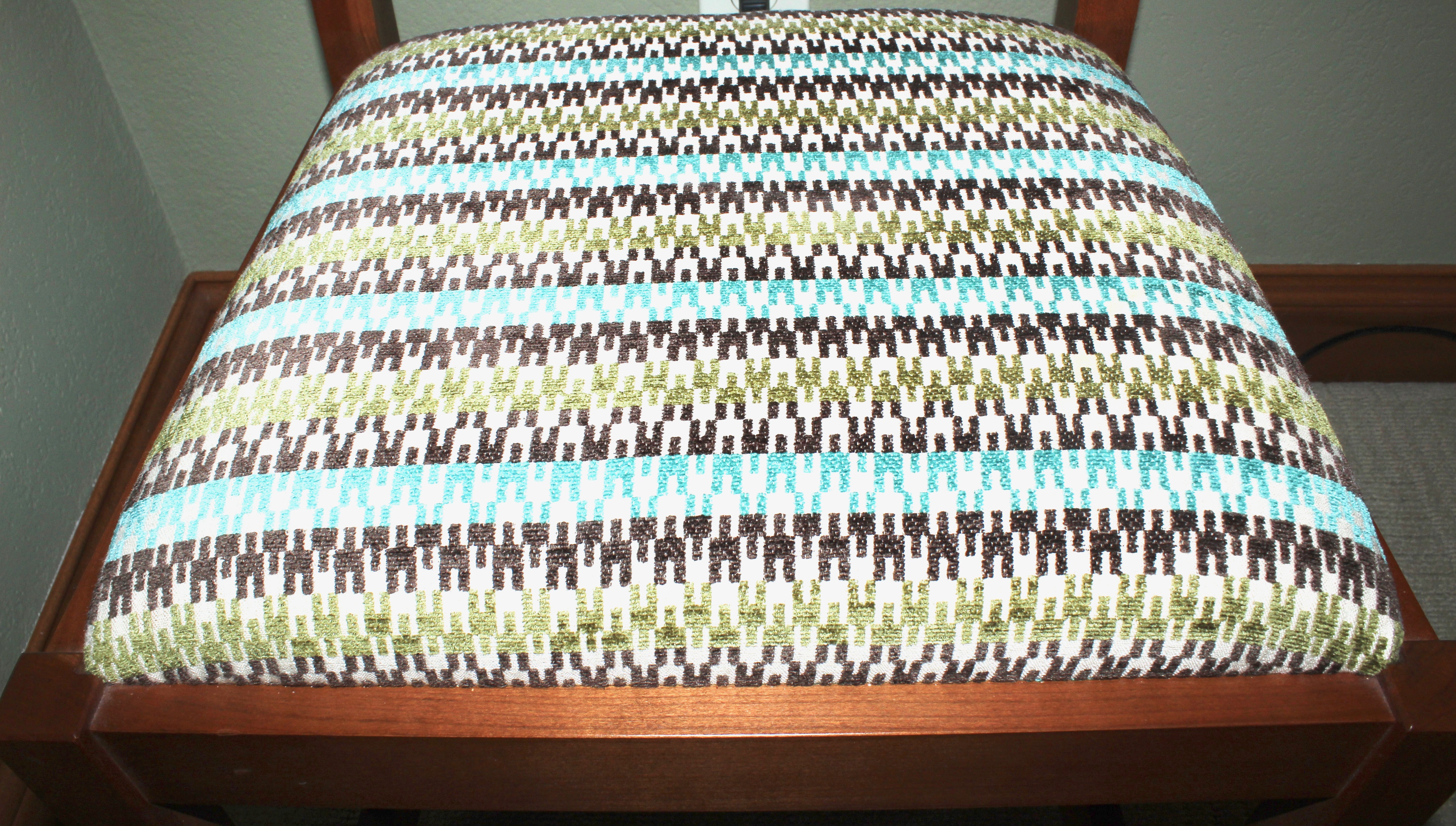 Stickley Mission Style Cherry Dining Table with Eight Chairs