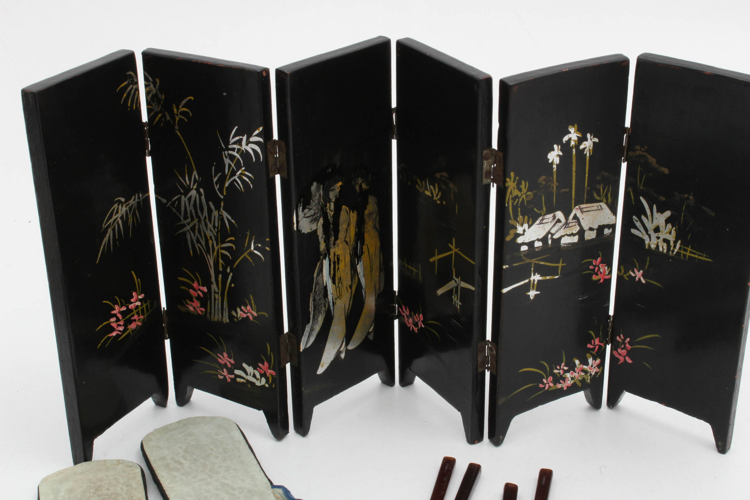 Selection of Vintage Chinese Decor