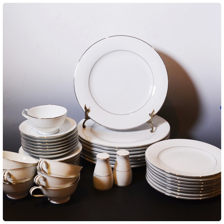 Noritake "Buckingham" Porcelain Dinnerware