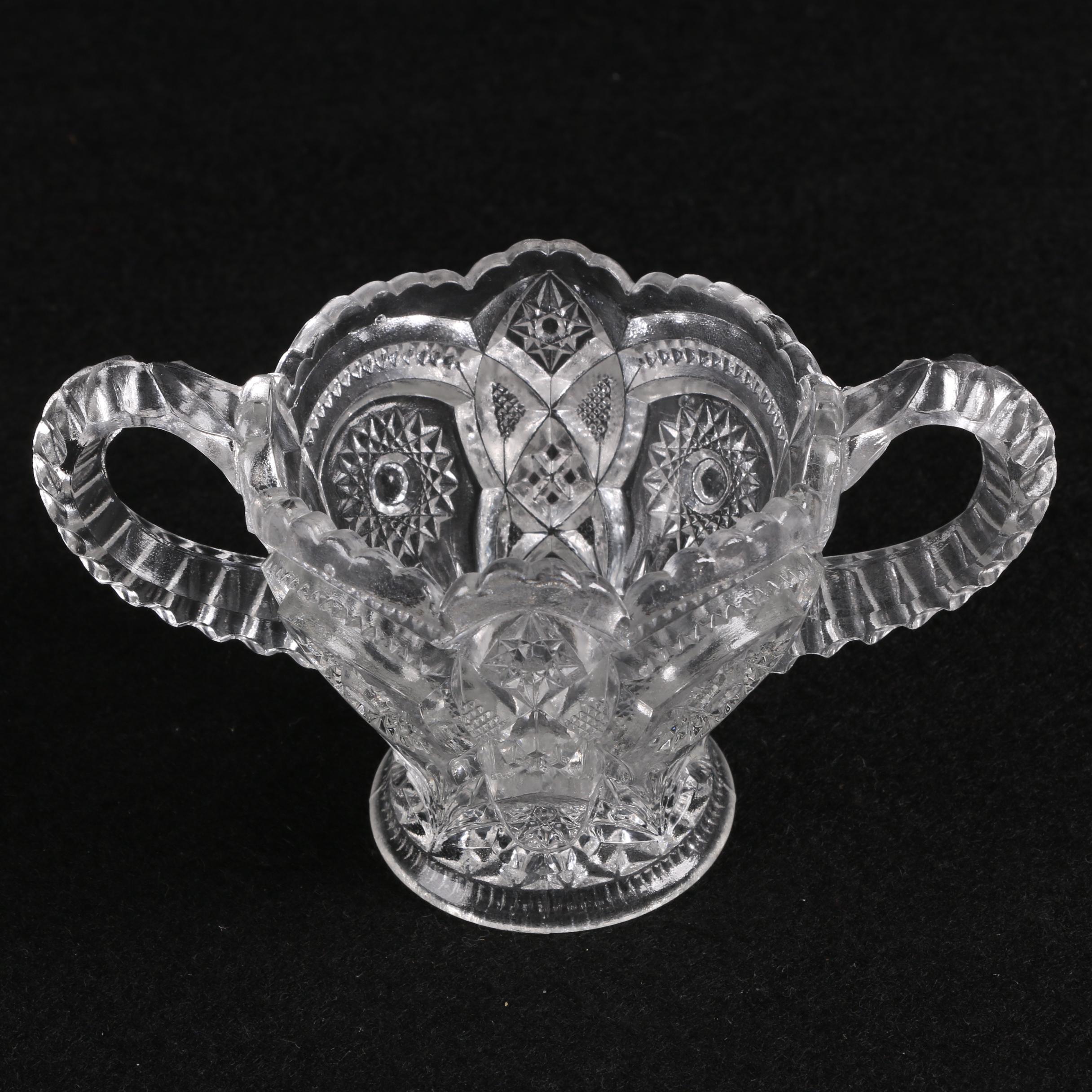 Crystal and Glass Décor and Tableware