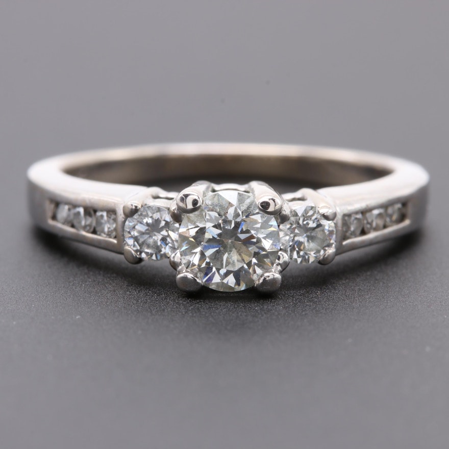 18K White Gold Diamond Ring