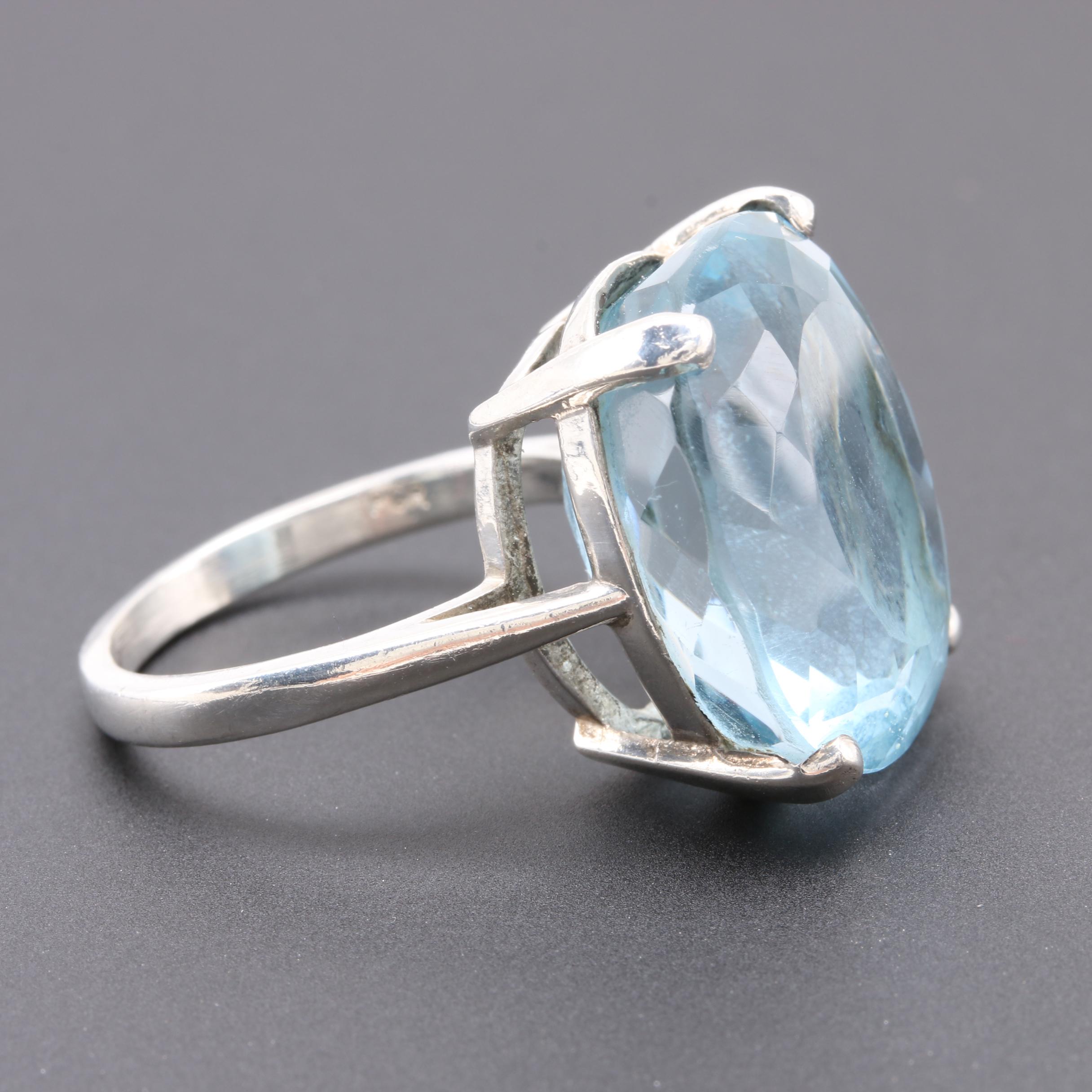 Sterling Silver Blue Topaz Ring