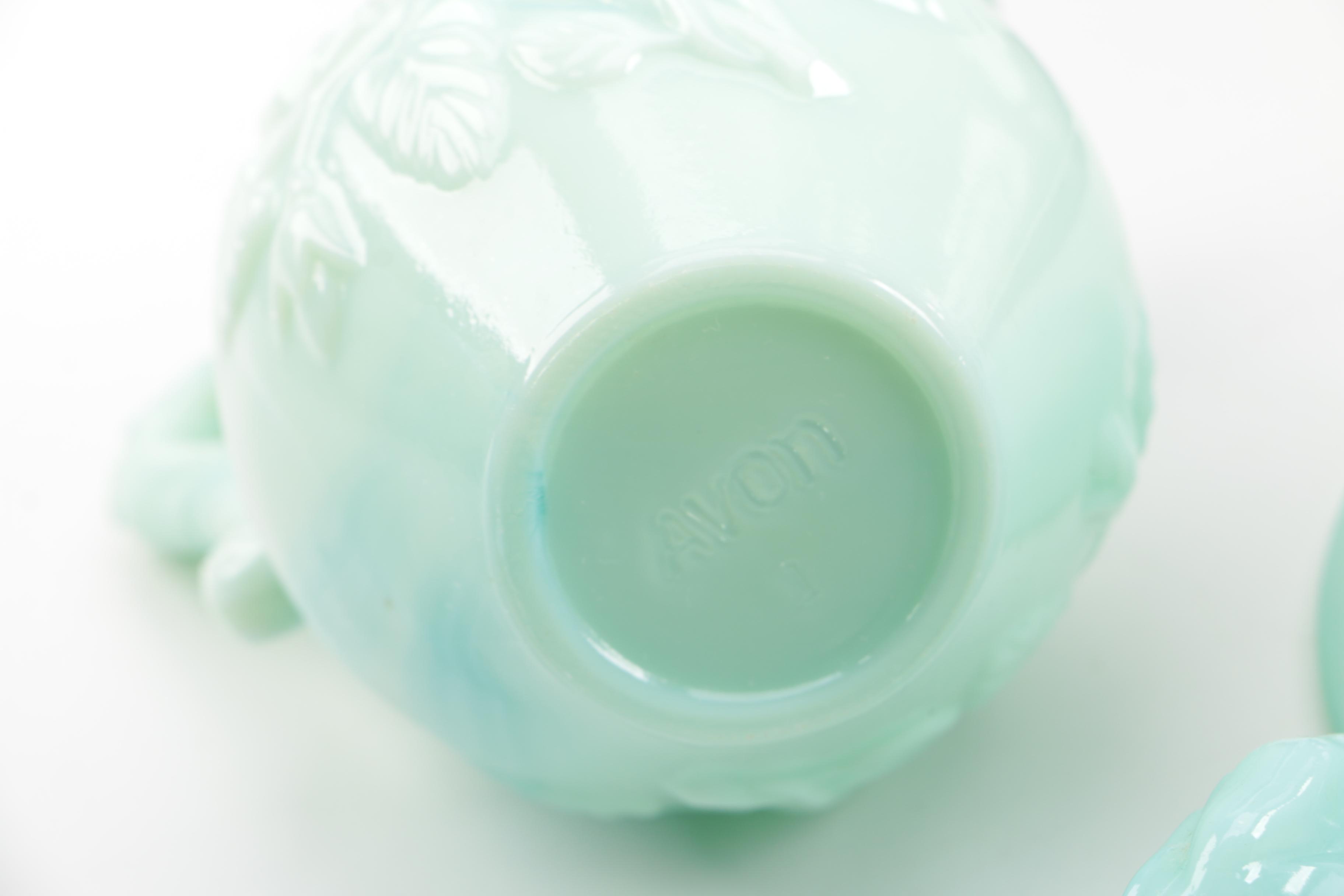 Antique Smith Phillips Semi Porcelain Chamber Pot with Decorative Decor