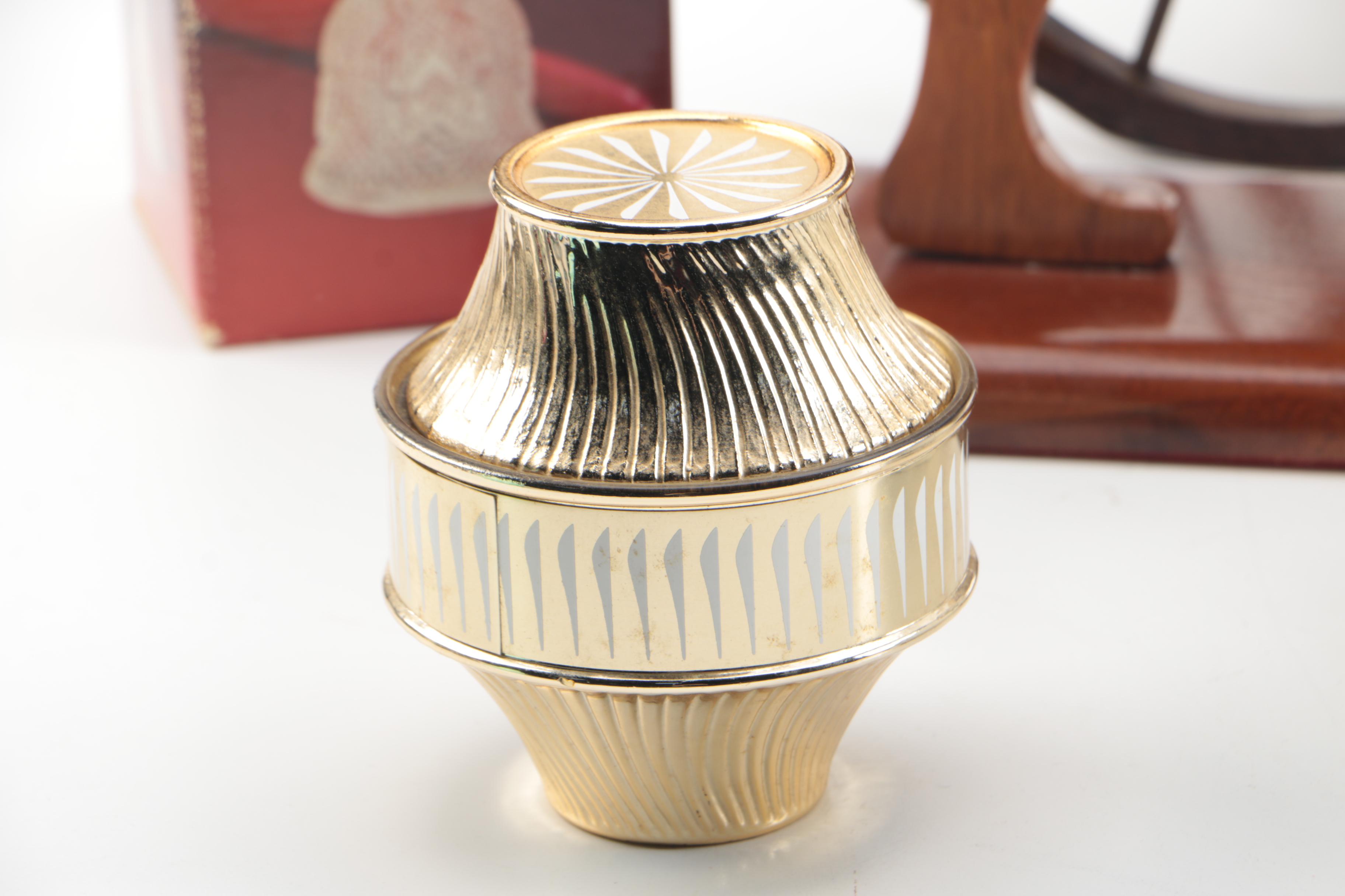 Antique Smith Phillips Semi Porcelain Chamber Pot with Decorative Decor