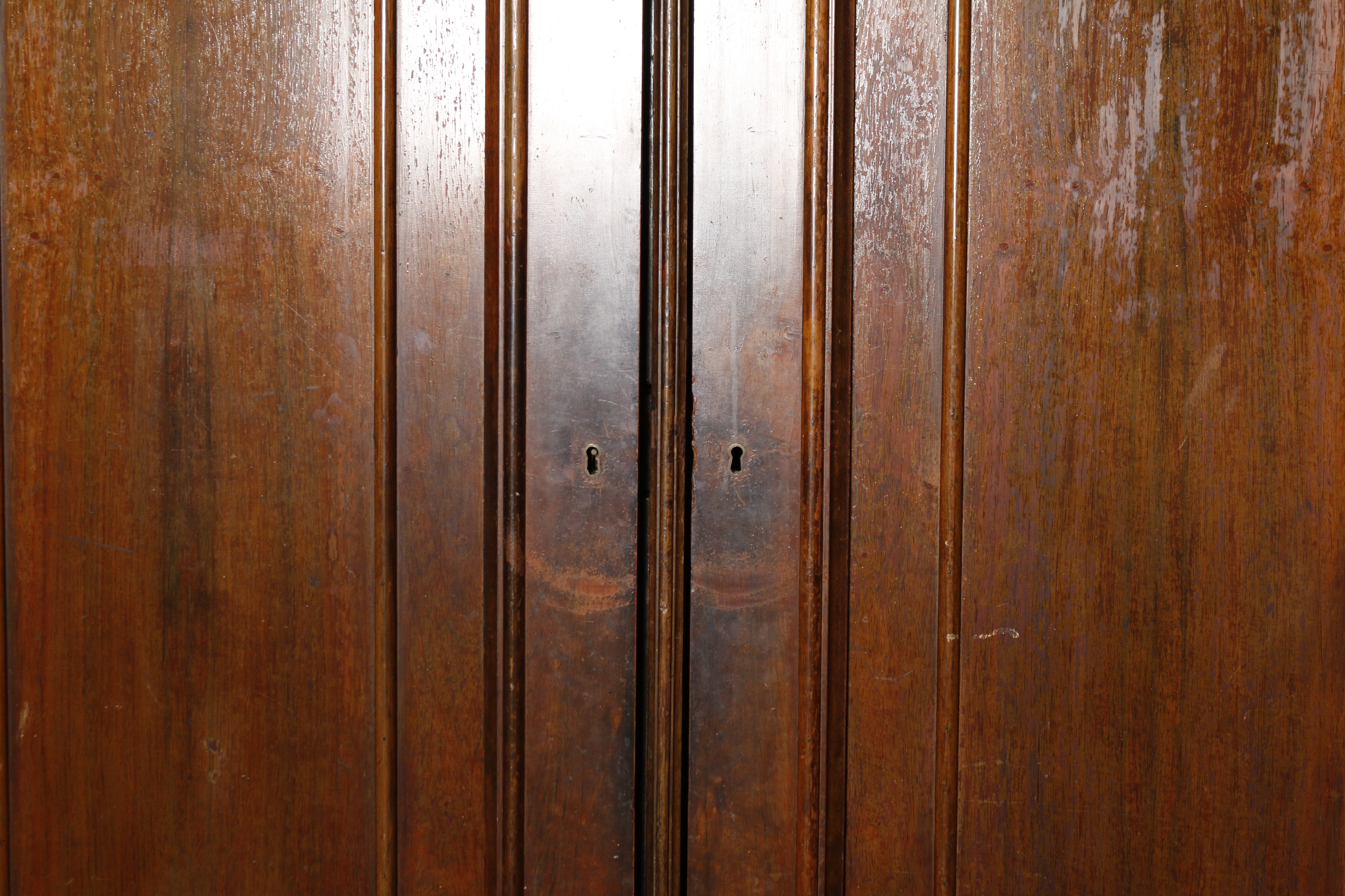 Antique Late Victorian Mahogany Wardrobe