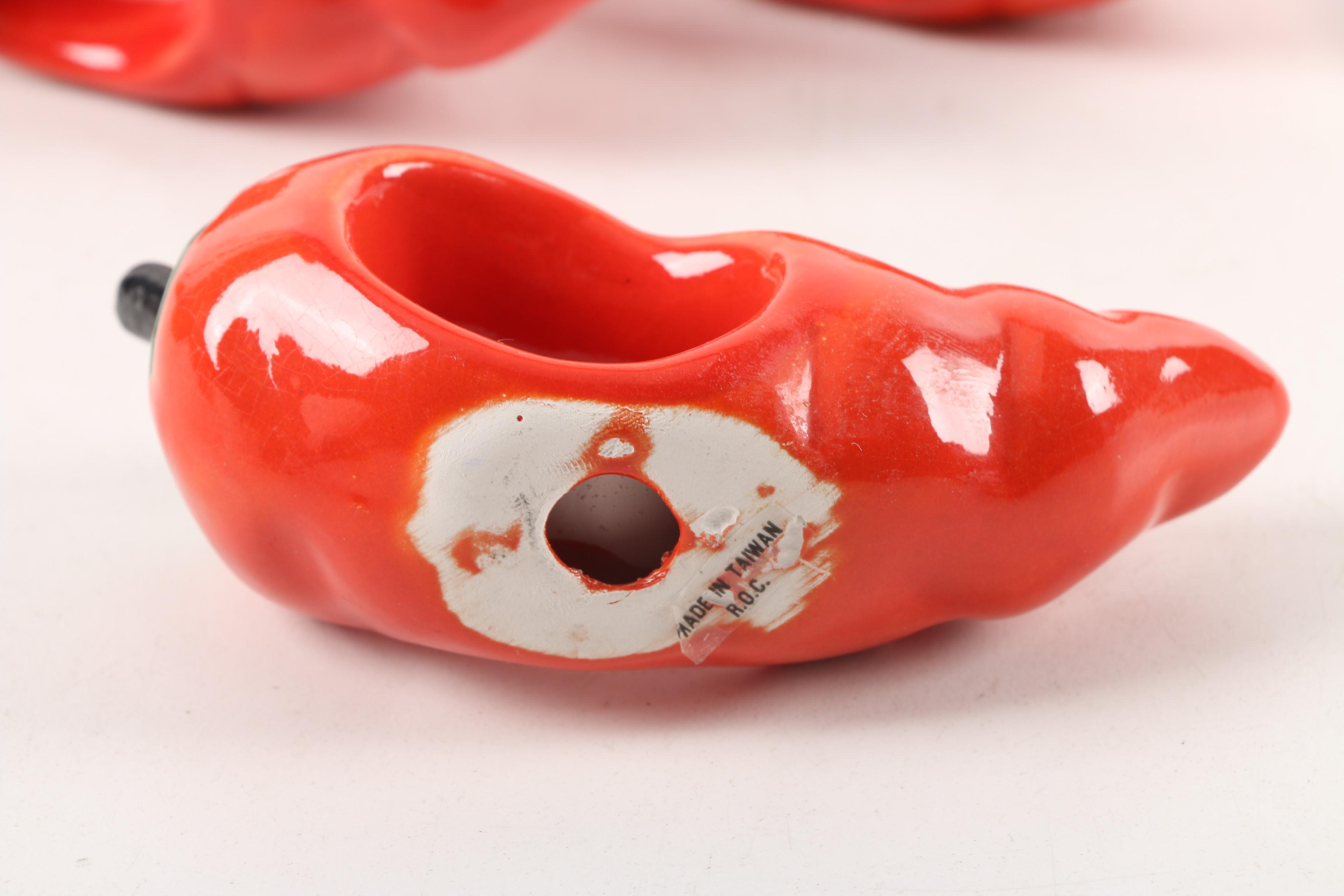 Contemporary Chili Pepper Napkin Rings