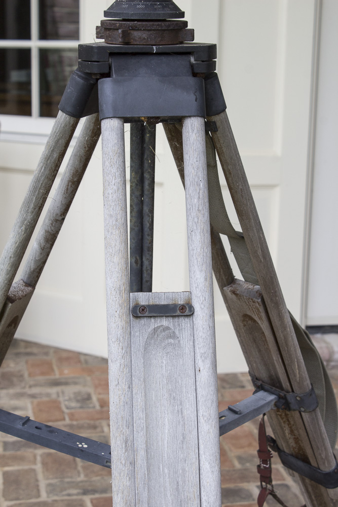 Oberwerk 25/40x100 Long-Range Observation Binoculars with Tripod and Case