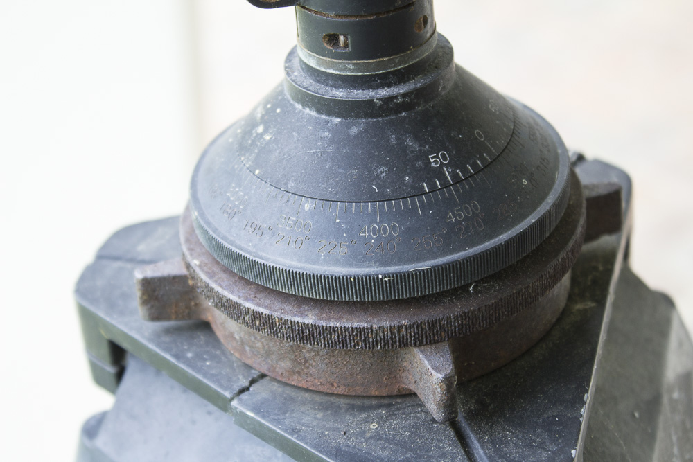 Oberwerk 25/40x100 Long-Range Observation Binoculars with Tripod and Case