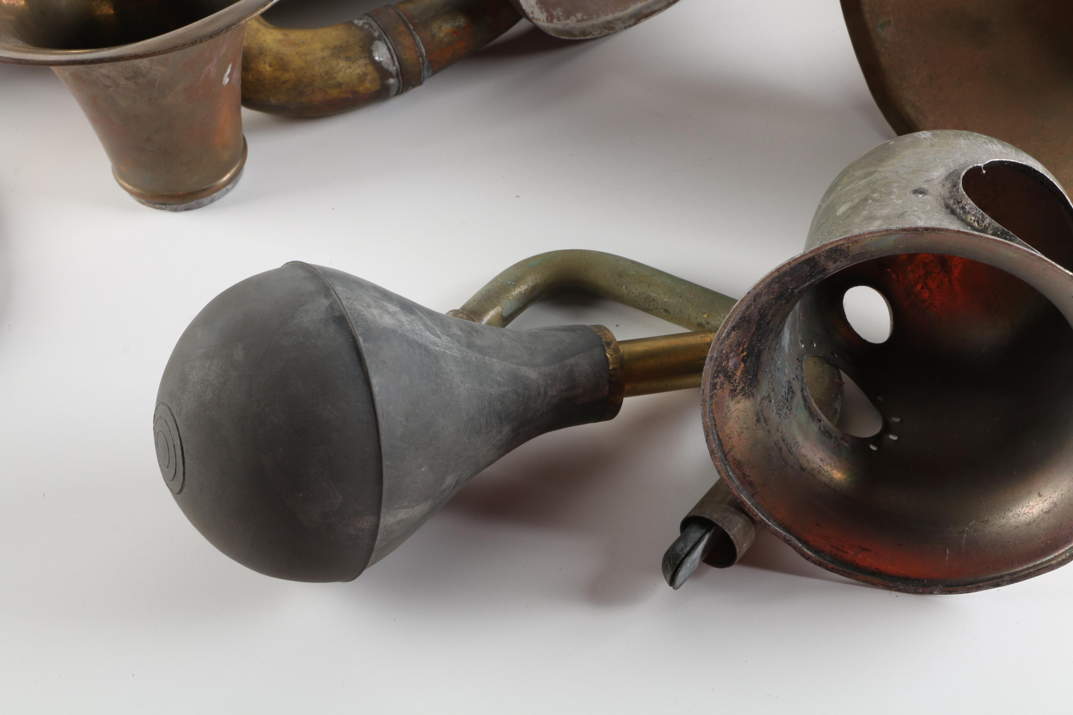 Brass Nonpareil Ford Model T Horns and Other Automotive Parts