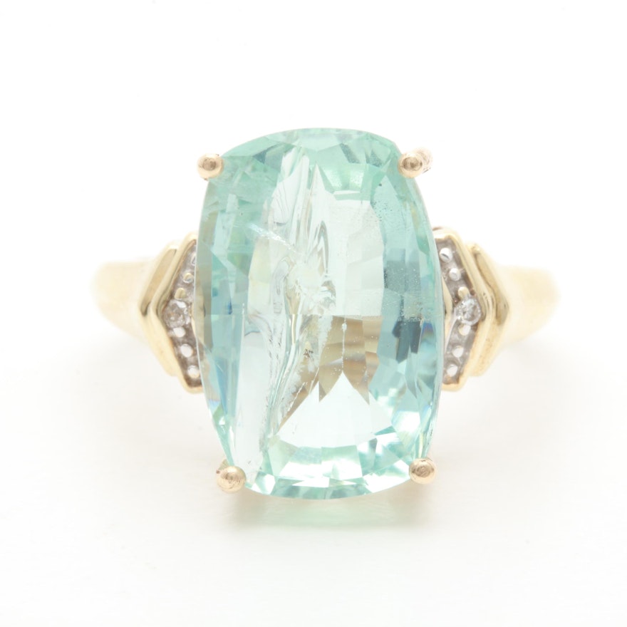 10K Yellow Gold 6.92 CT Aquamarine and Diamond Ring