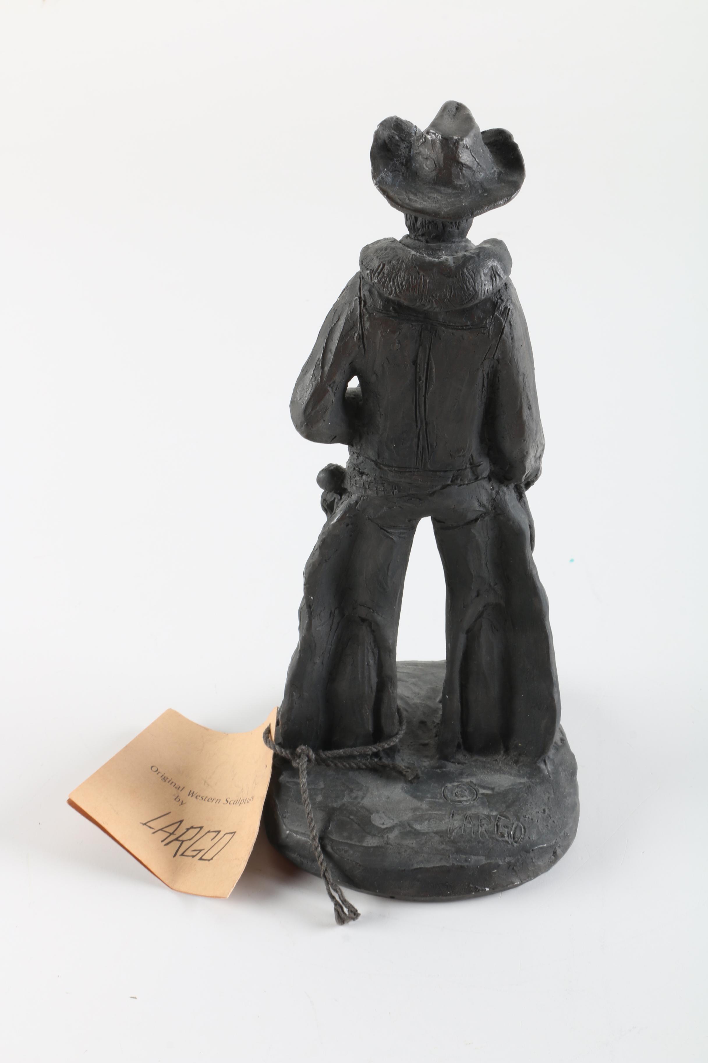 Largo Ceramic Sculpture "Buck"