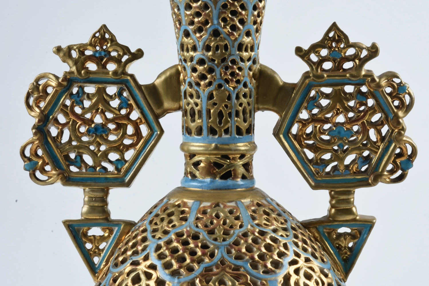 19th-Century Fischer Budapest Highly Reticulated Vase
