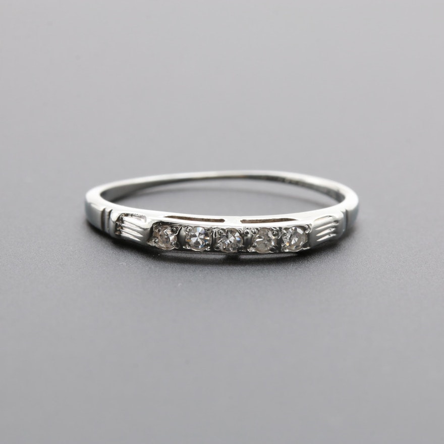 18K White Gold Diamond Ring