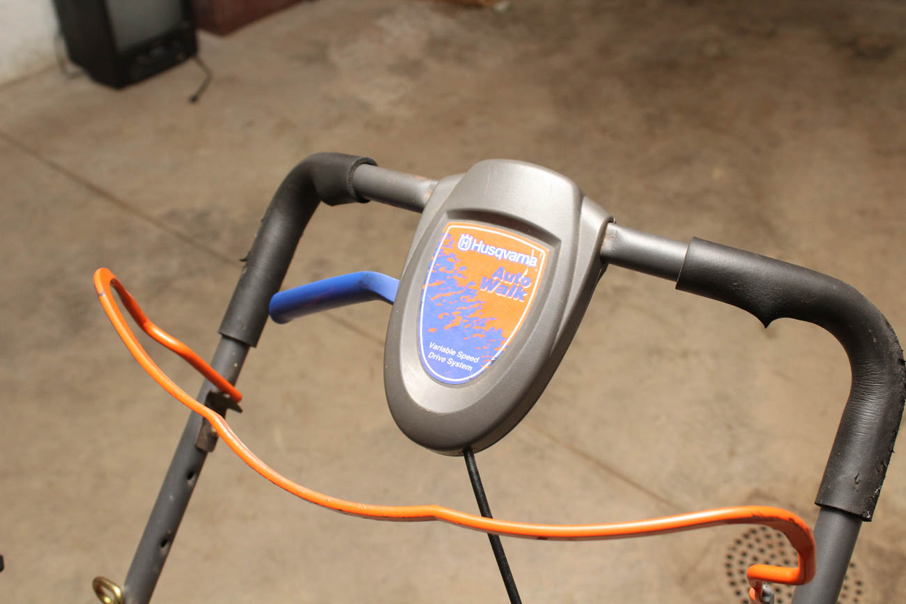 Husqvarna SSR21HV Auto Walk Lawnmower