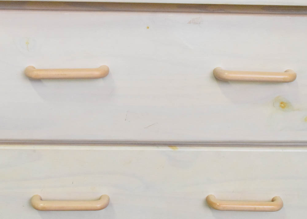 White Wash Chest of Drawers