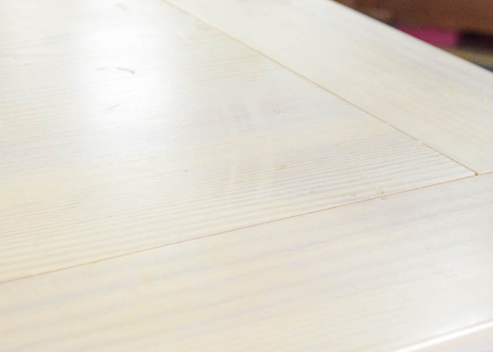 White Wash Chest of Drawers
