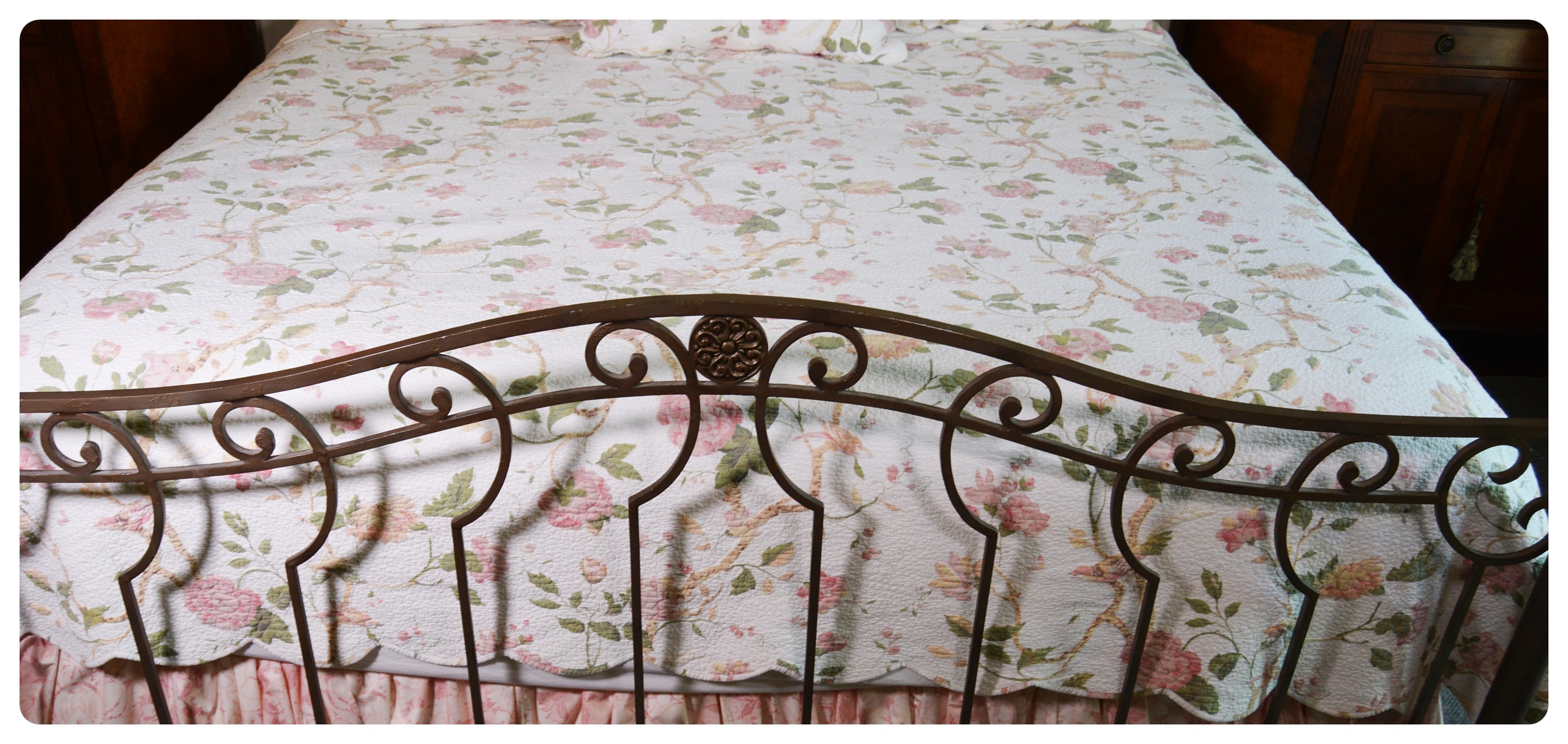 Pine Cone Hill King Reversible Bed Spread and European Shams