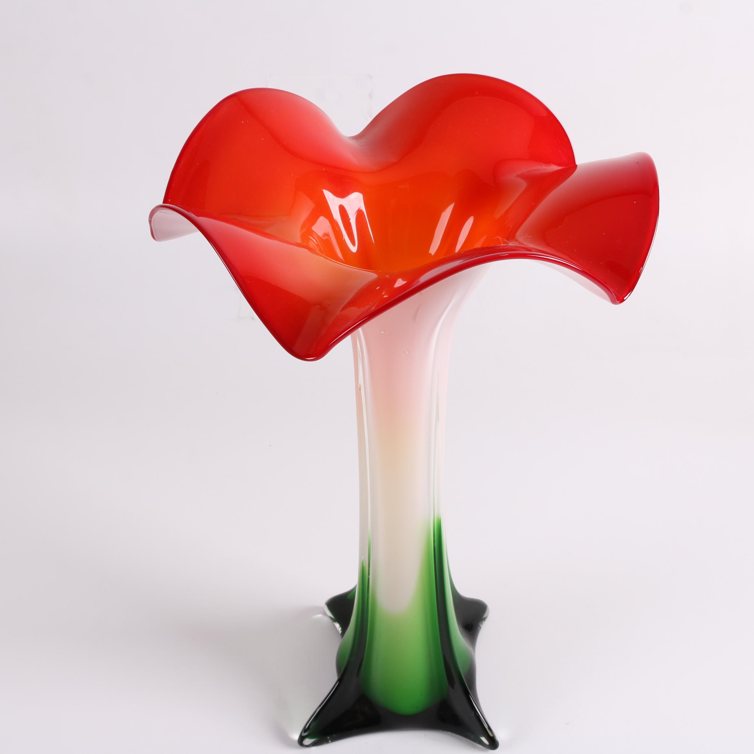 Lily Shaped Art Glass Vase