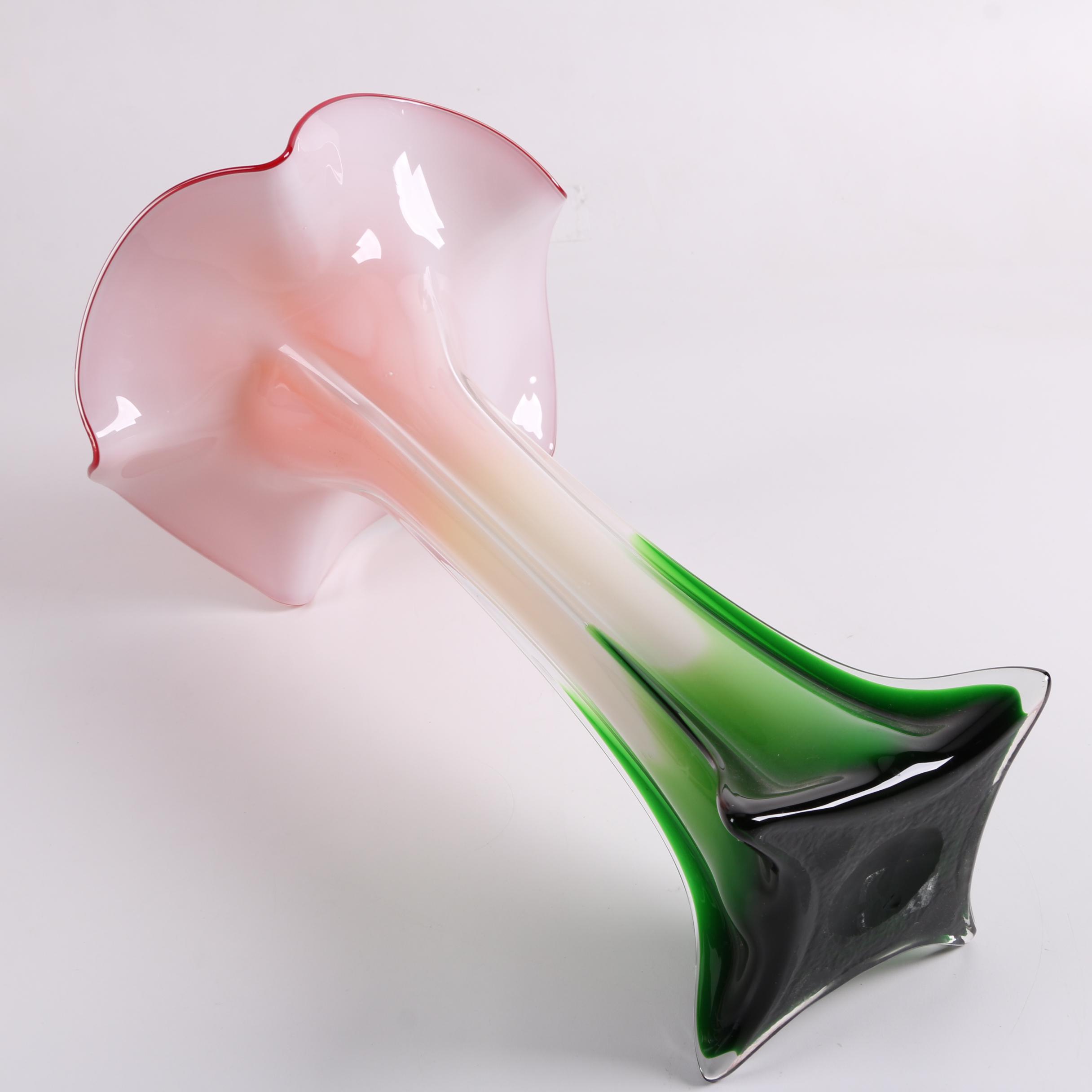 Lily Shaped Art Glass Vase