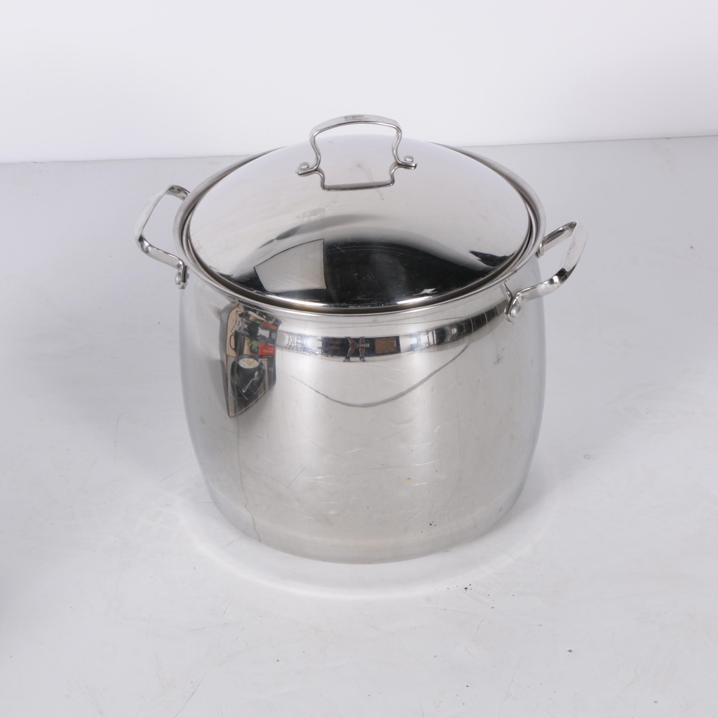 Master Cuisine Dinnerware Set with Belgique Gourmet Stock Pot