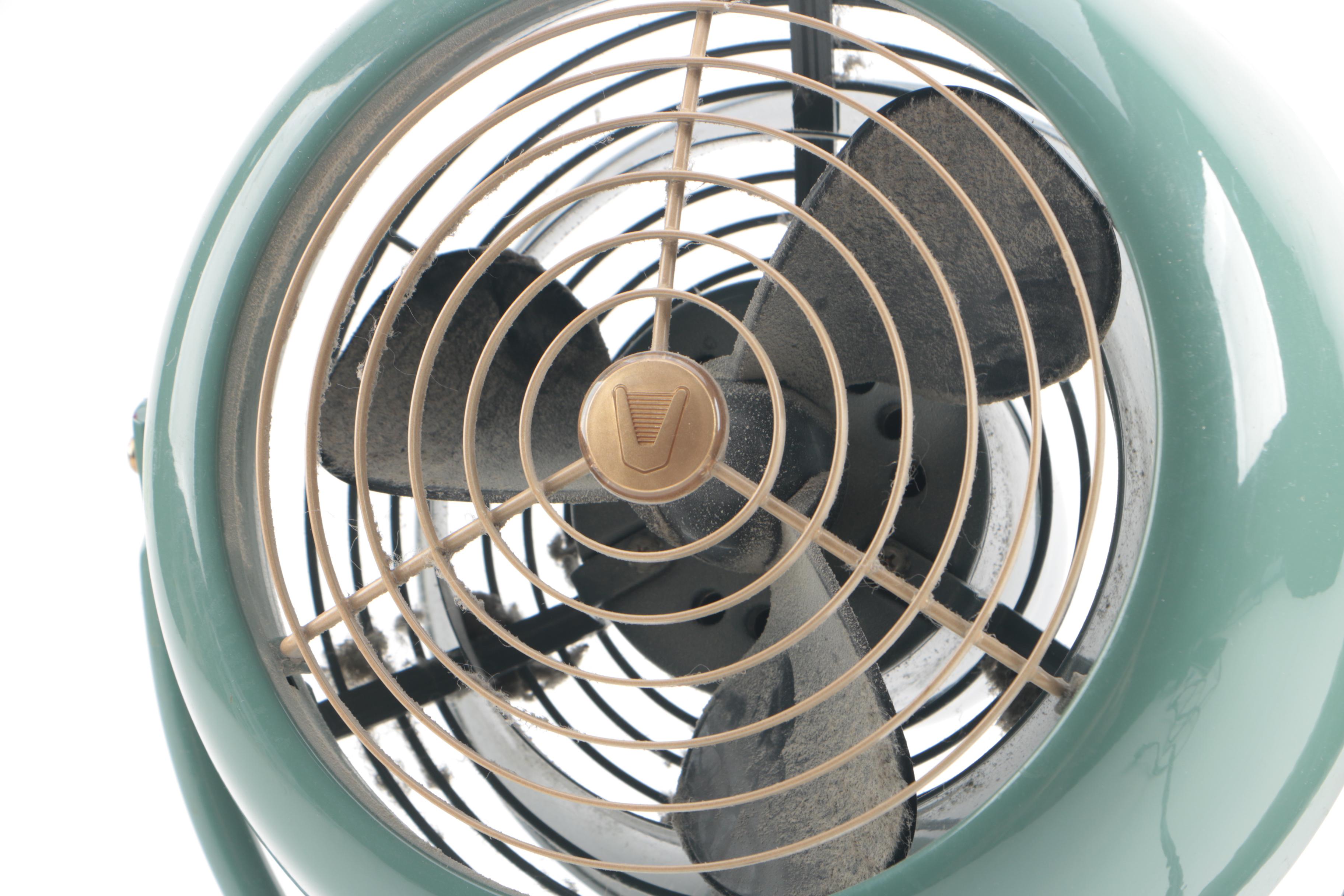 Retro Style Vornado VF20 60th Anniversary Classic Air Circulation System