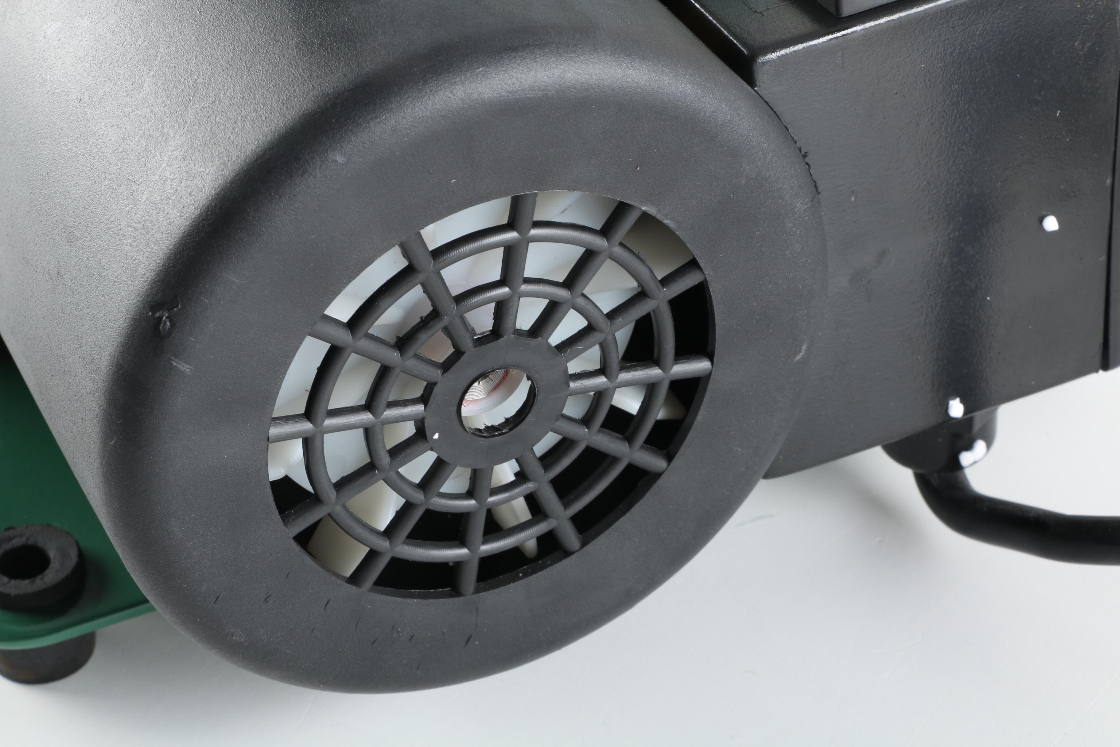 Central Machinery 1" x 30" Belt Sander