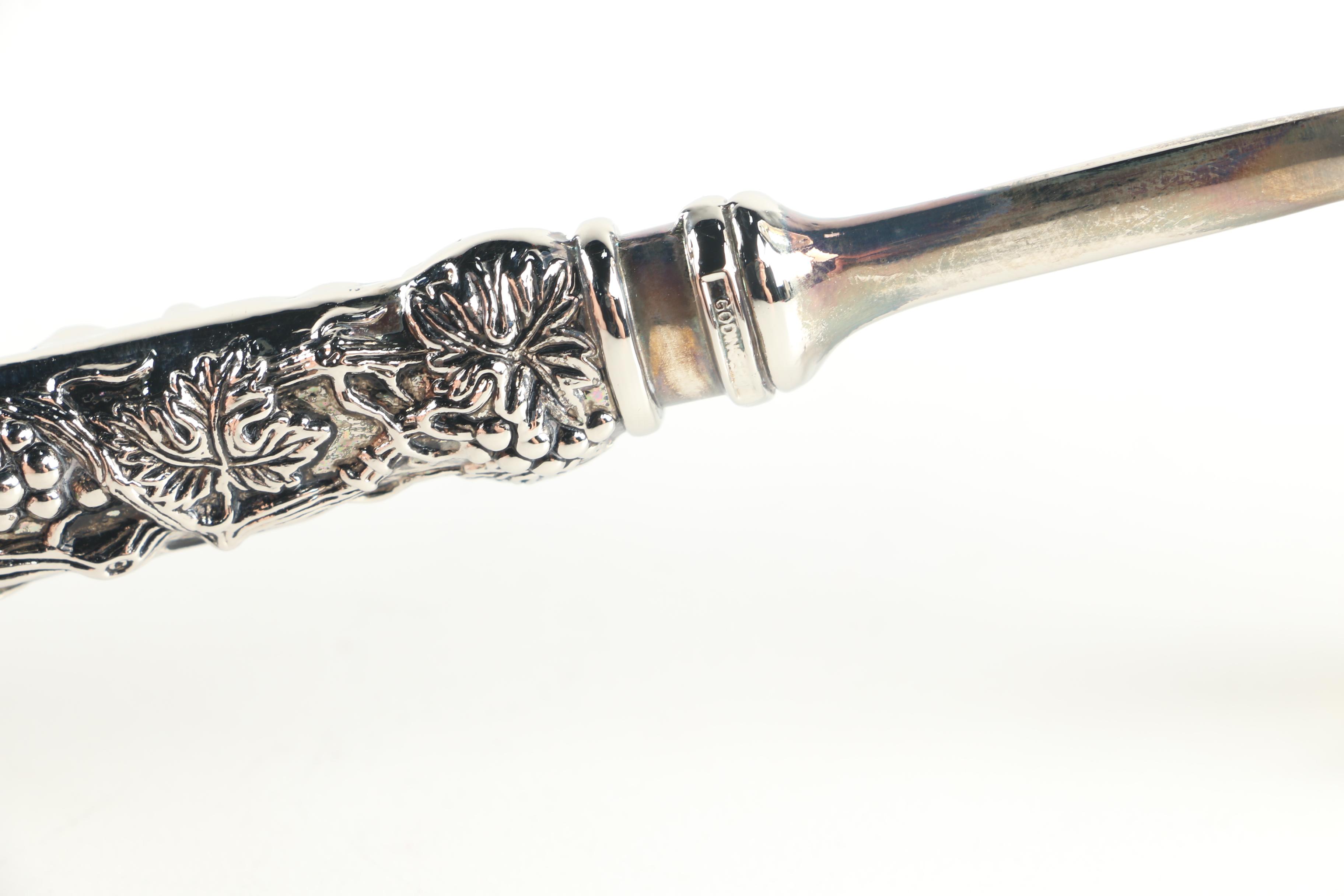 Godinger Silver Art Co. "Vineyard" Silver Plate Pastry Fork with Case