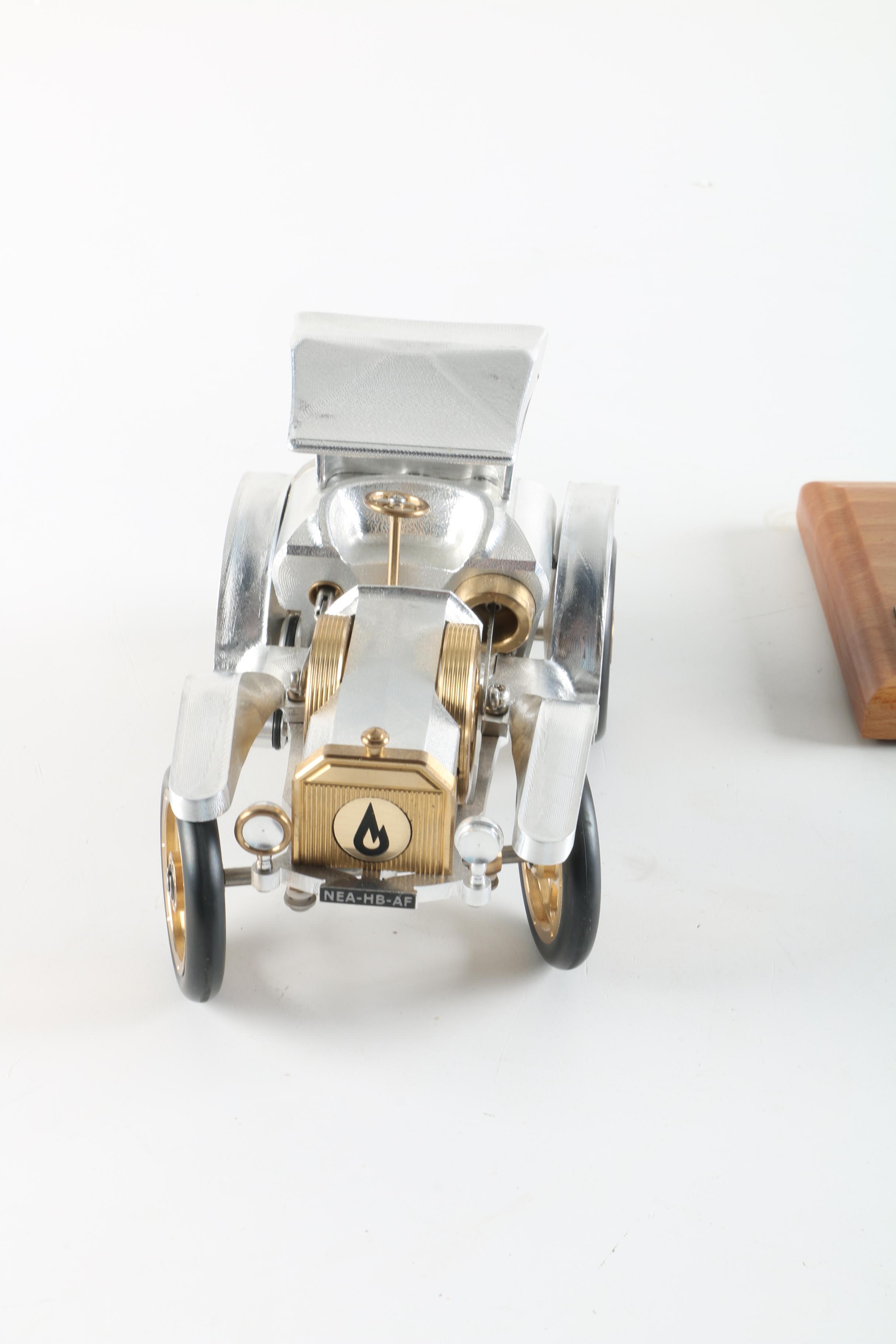 Böhm Stirling Ford Model T Car and HB9 Engine Model