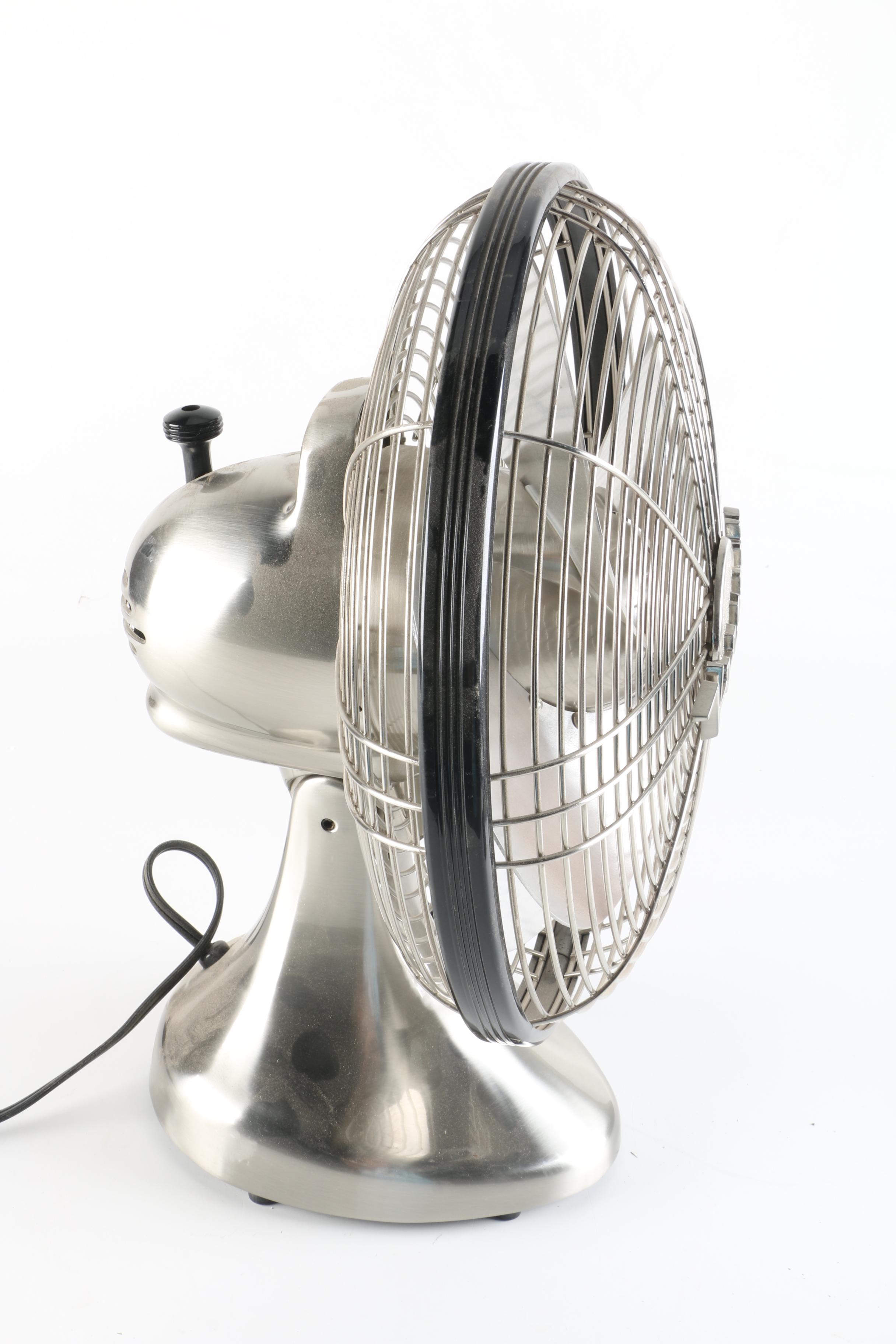 Retro Style Vornado FA1-003 Swan Chrome Table Fan