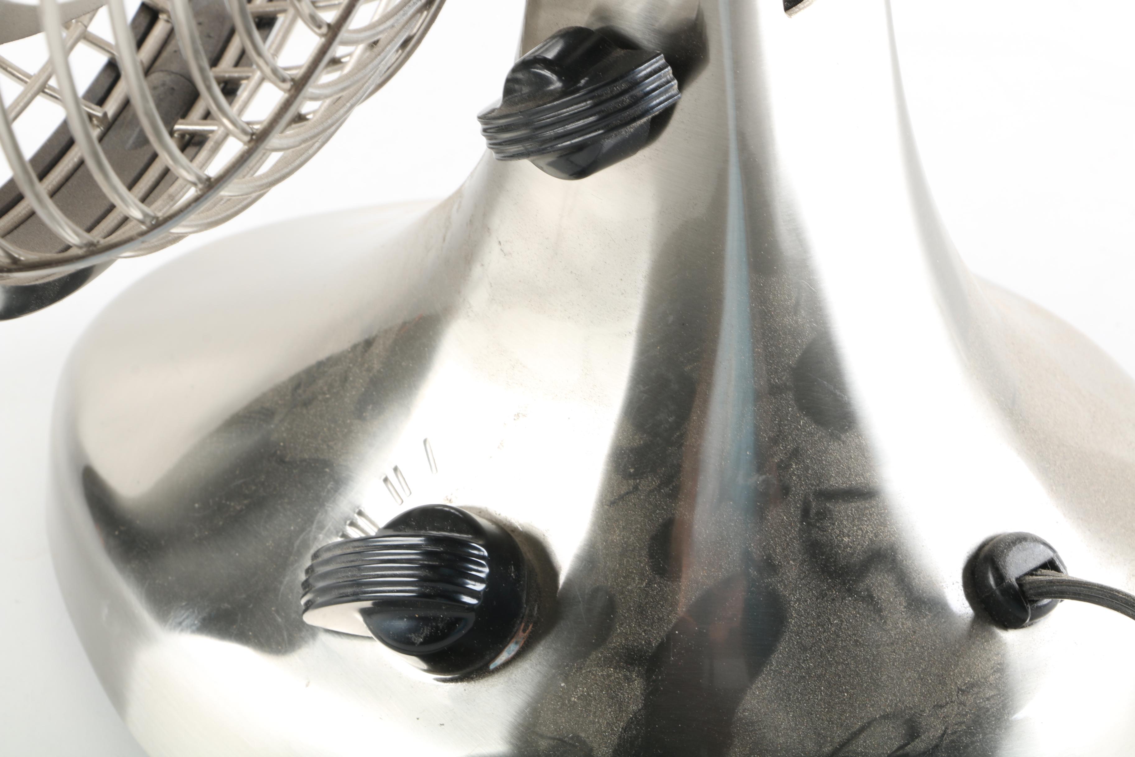 Retro Style Vornado FA1-003 Swan Chrome Table Fan